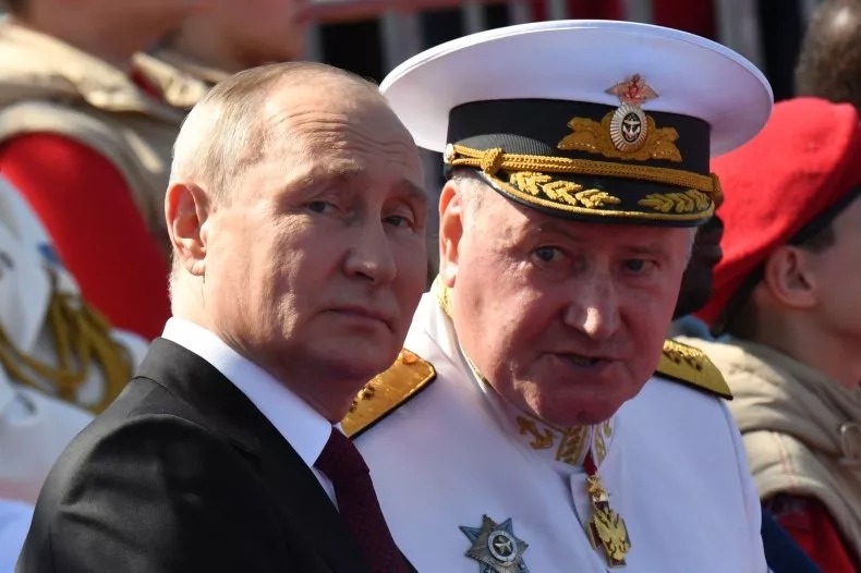 Điện Kremlin từ chối b&igrave;nh luận về th&ocirc;ng tin sa thải Tư lệnh Hải qu&acirc;n- Ảnh 1.