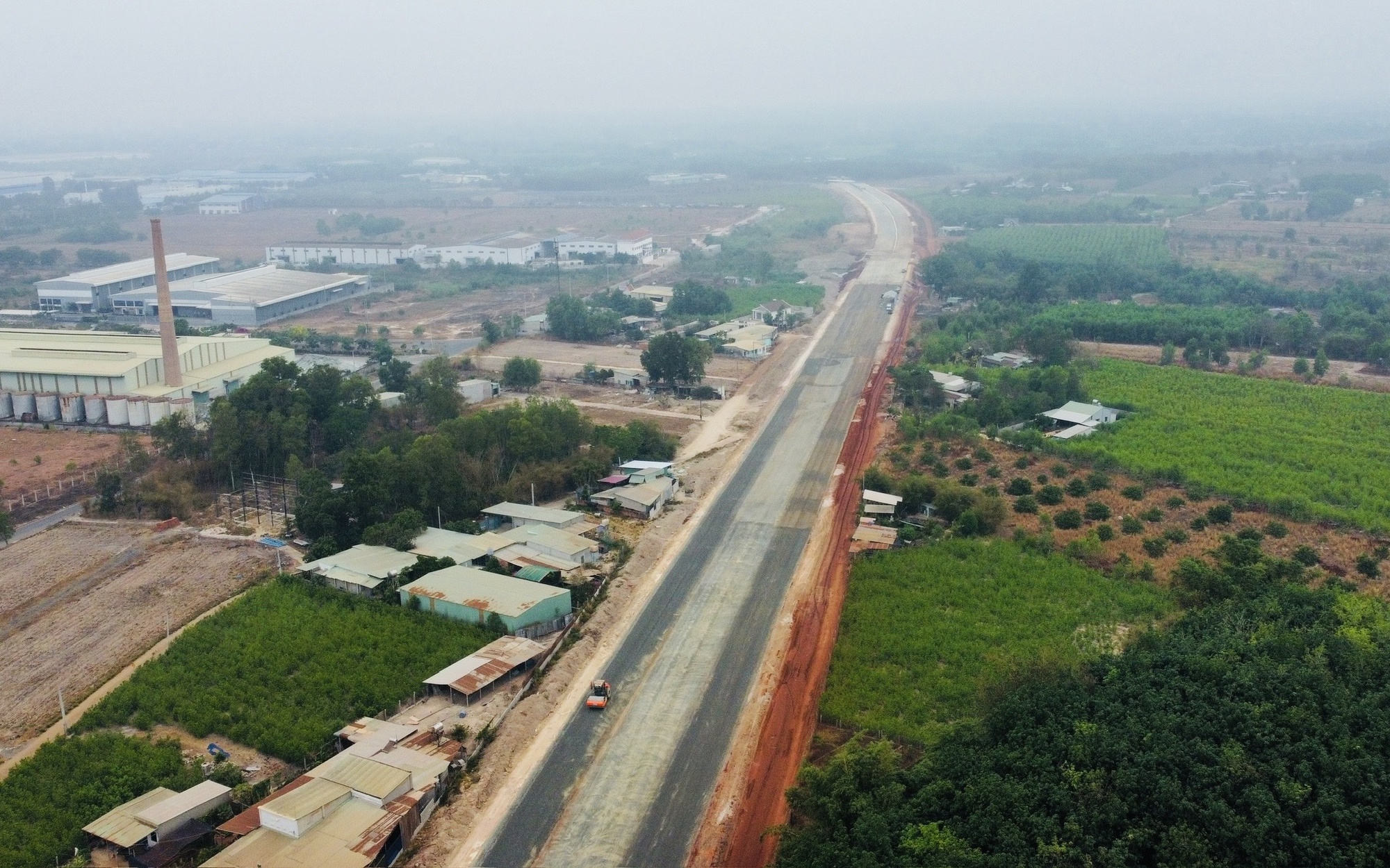 Cao tốc Bi&ecirc;n H&ograve;a - Vũng T&agrave;u n&ecirc;n v&oacute;c n&ecirc;n h&igrave;nh sau hơn 8 th&aacute;ng thi c&ocirc;ng