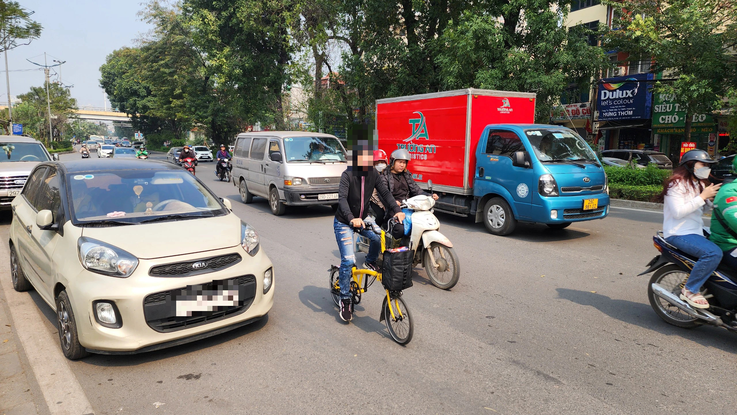 Đường d&agrave;nh ri&ecirc;ng cho xe đạp đầu ti&ecirc;n của H&agrave; Nội 