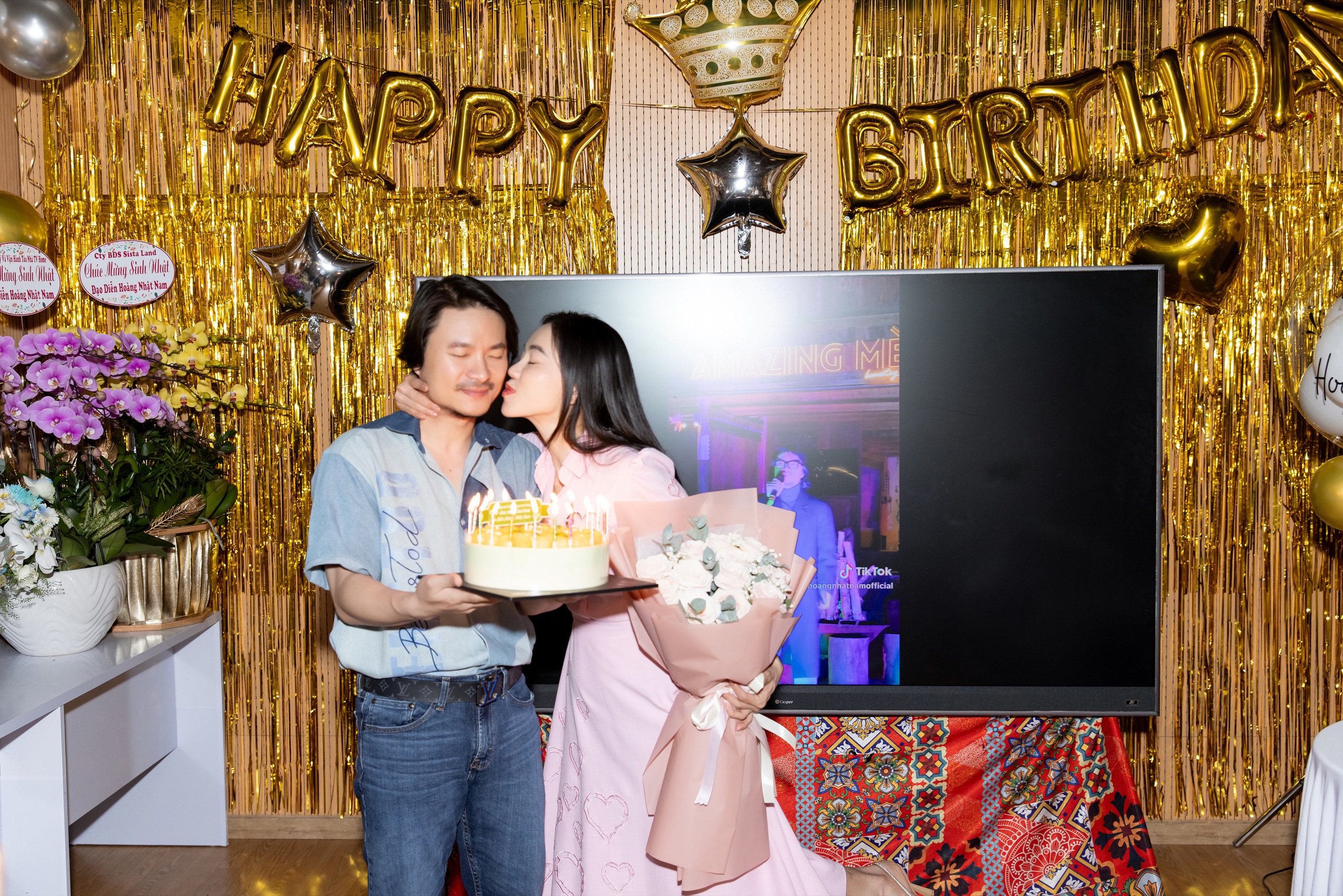 CEO Phạm Kim Dung: Anh Nam chiều vợ, thương con đôi khi mình muốn gì được nấy- Ảnh 1. CEO Phạm Kim Dung: Anh Nam chiều vợ, thương con đôi khi mình muốn gì được nấy- Ảnh 1.