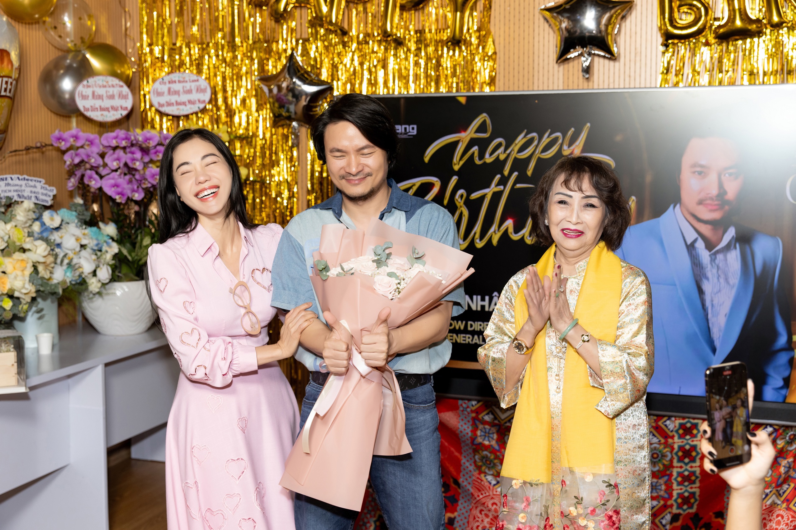 CEO Phạm Kim Dung: Anh Nam chiều vợ, thương con đôi khi mình muốn gì được nấy- Ảnh 3. CEO Phạm Kim Dung: Anh Nam chiều vợ, thương con đôi khi mình muốn gì được nấy- Ảnh 3.