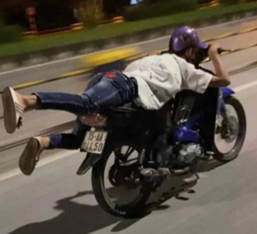 Hải Ph&ograve;ng: Giao xe cho em trai 