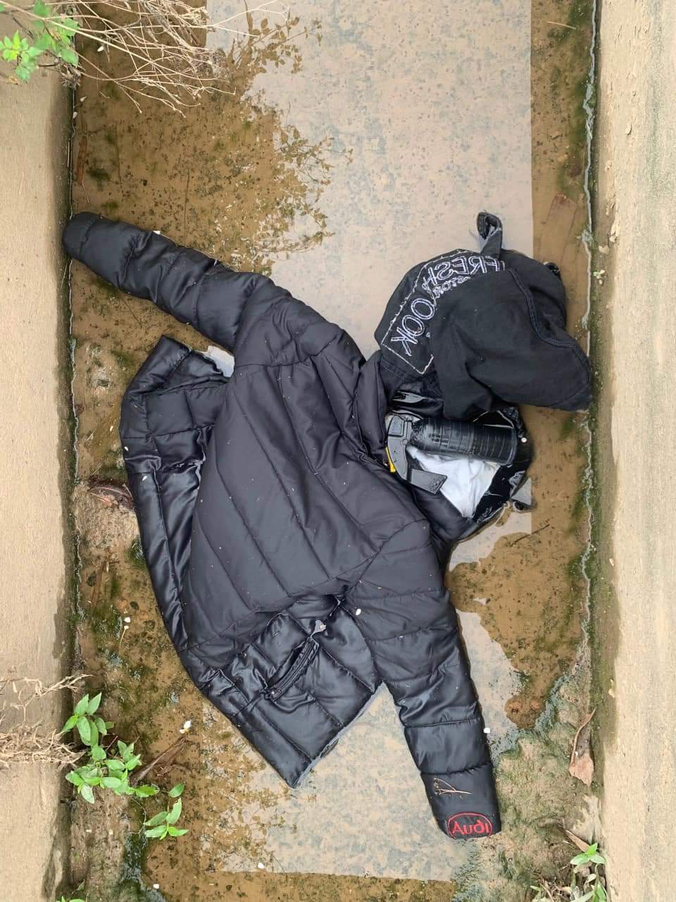 Hai nghi phạm trong vụ cướp 1 tỷ đồng ở Vĩnh Ph&uacute;c khai g&igrave;?- Ảnh 5.