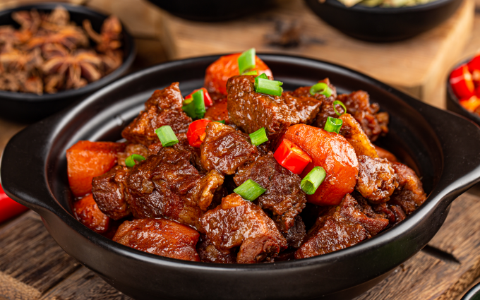 3 l&yacute; do người gi&agrave; n&ecirc;n ăn thịt để sống khỏe, sống thọ v&agrave; 4 điều cần hạn chế