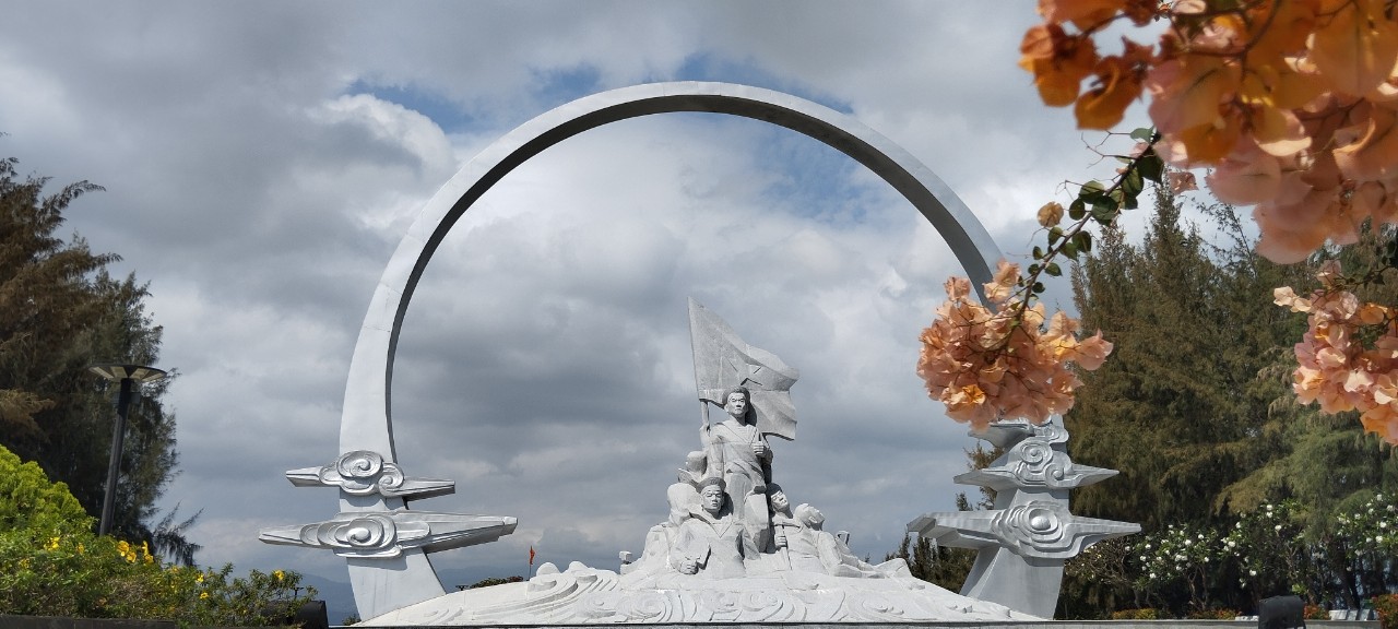 Sắc xanh nơi &ldquo;những người nằm lại ph&iacute;a ch&acirc;n trời&rdquo;- Ảnh 12.