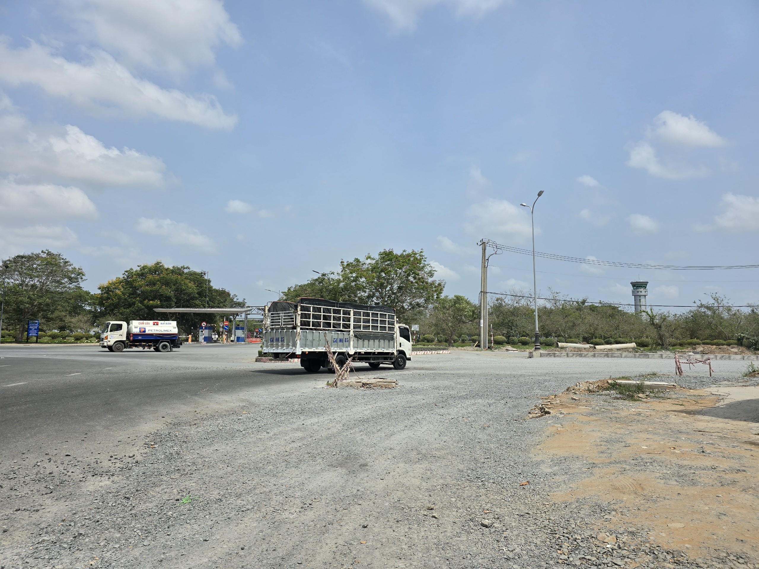Đường v&agrave;nh đai s&acirc;n bay Cần Thơ sẽ th&ocirc;ng xe trước 30/4?- Ảnh 8.