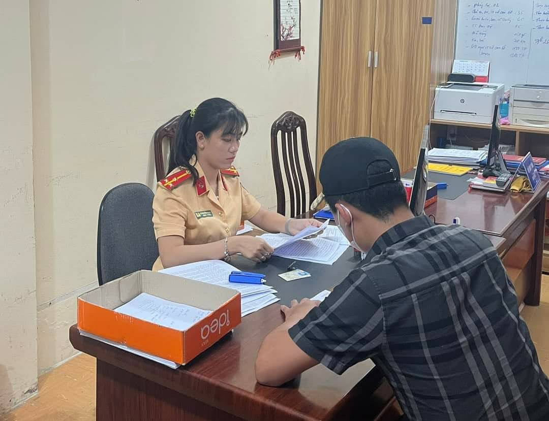 Bến Tre: L&aacute;i xe tải bị phạt nguội 80 triệu do nhiều lần chạy qu&aacute; tốc độ- Ảnh 1.