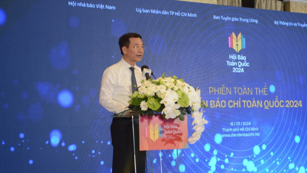 Bộ trưởng Bộ Th&ocirc;ng tin v&agrave; Truyền th&ocirc;ng: 