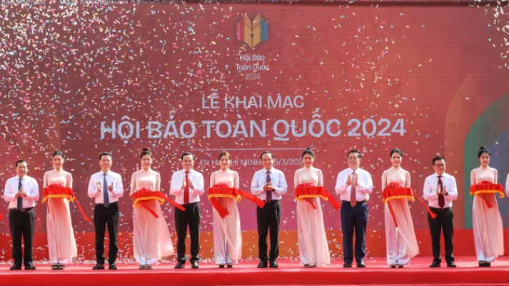 Hội Báo toàn quốc 2024 tại TP.HCM: Ngày hội của nhà báo và bạn đọc- Ảnh 3. Hội Báo toàn quốc 2024 tại TP.HCM: Ngày hội của nhà báo và bạn đọc- Ảnh 3.