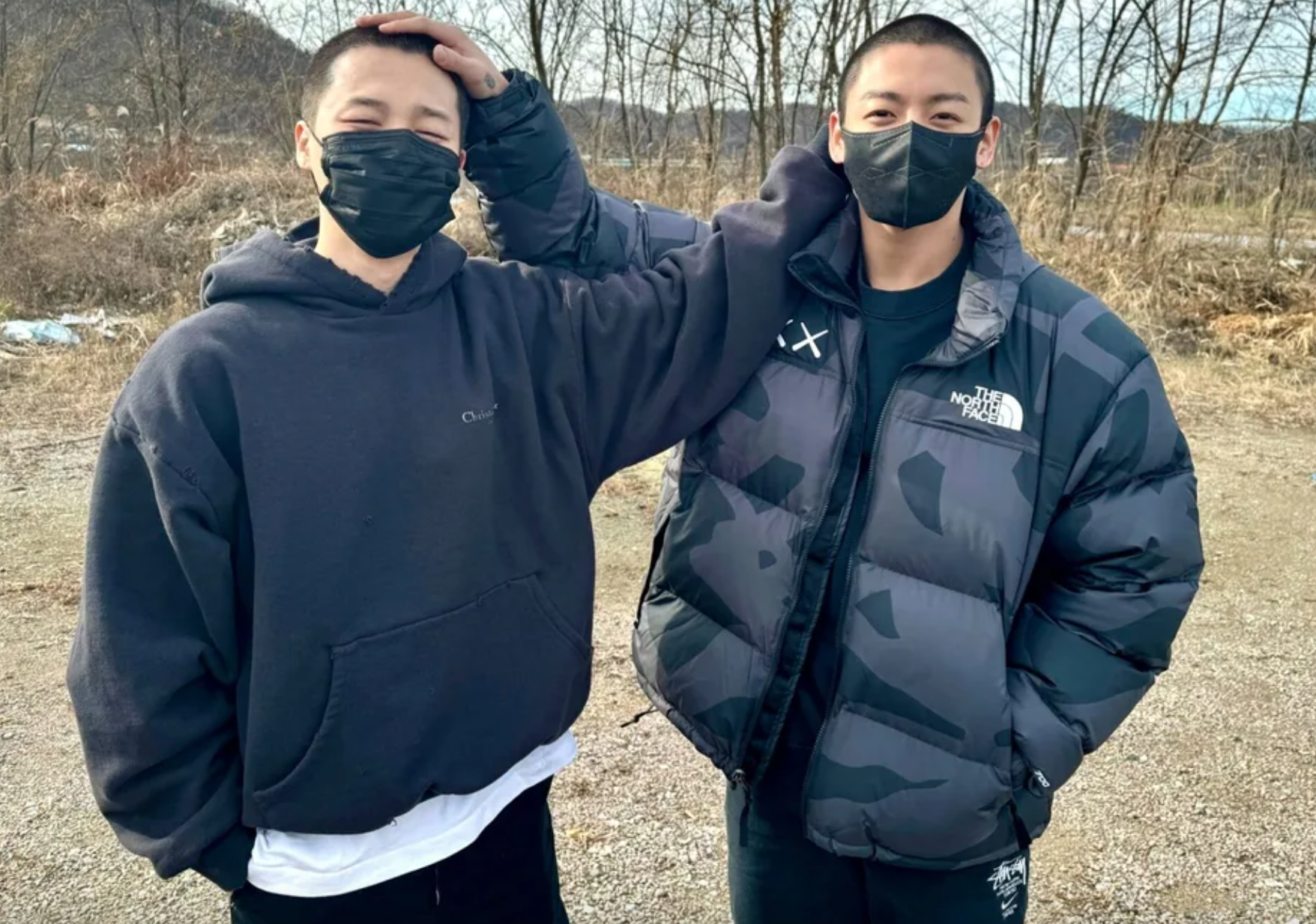 Jungkook bất ngờ chia sẻ về cuộc sống qu&acirc;n ngũ, n&oacute;i rất nhớ fan h&acirc;m mộ- Ảnh 1.