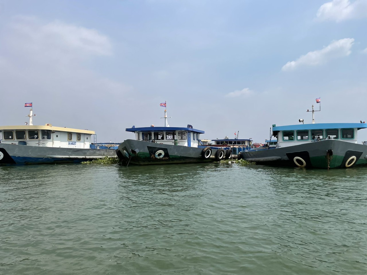 Vướng quy định của Bộ X&acirc;y dựng, doanh nghiệp nhập khẩu c&aacute;t 