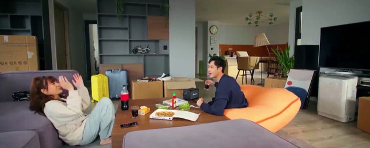 Mình yêu nhau bình yên thôi tập 12: Nói dối đi công tác Hân bị mẹ chồng bắt quả tang- Ảnh 2. Mình yêu nhau bình yên thôi tập 12: Nói dối đi công tác Hân bị mẹ chồng bắt quả tang- Ảnh 2.