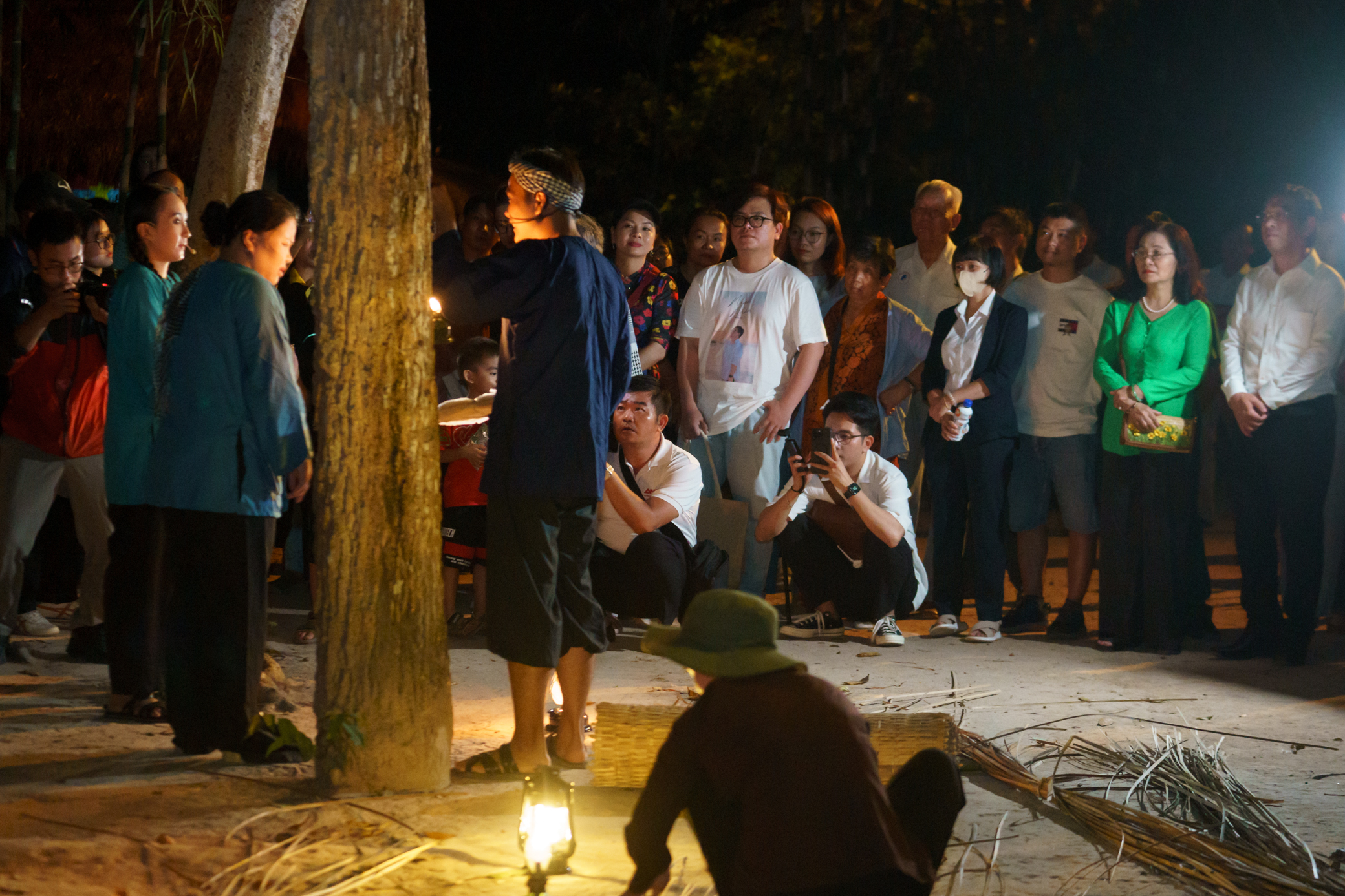 "Trăng chiến khu", tour đ&ecirc;m t&aacute;i hiện miền đất địa đạo Củ Chi thời chống Mỹ- Ảnh 11.