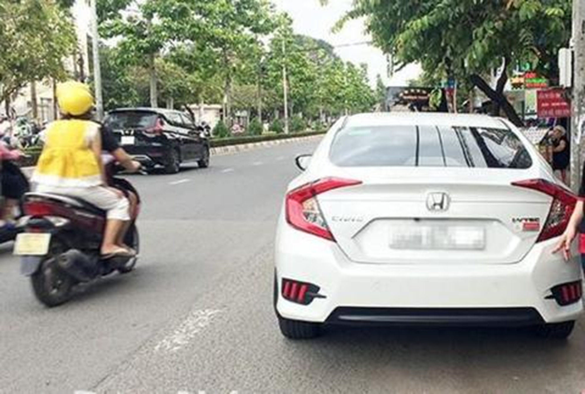 Thế n&agrave;o l&agrave; dừng xe, đỗ xe?- Ảnh 1.