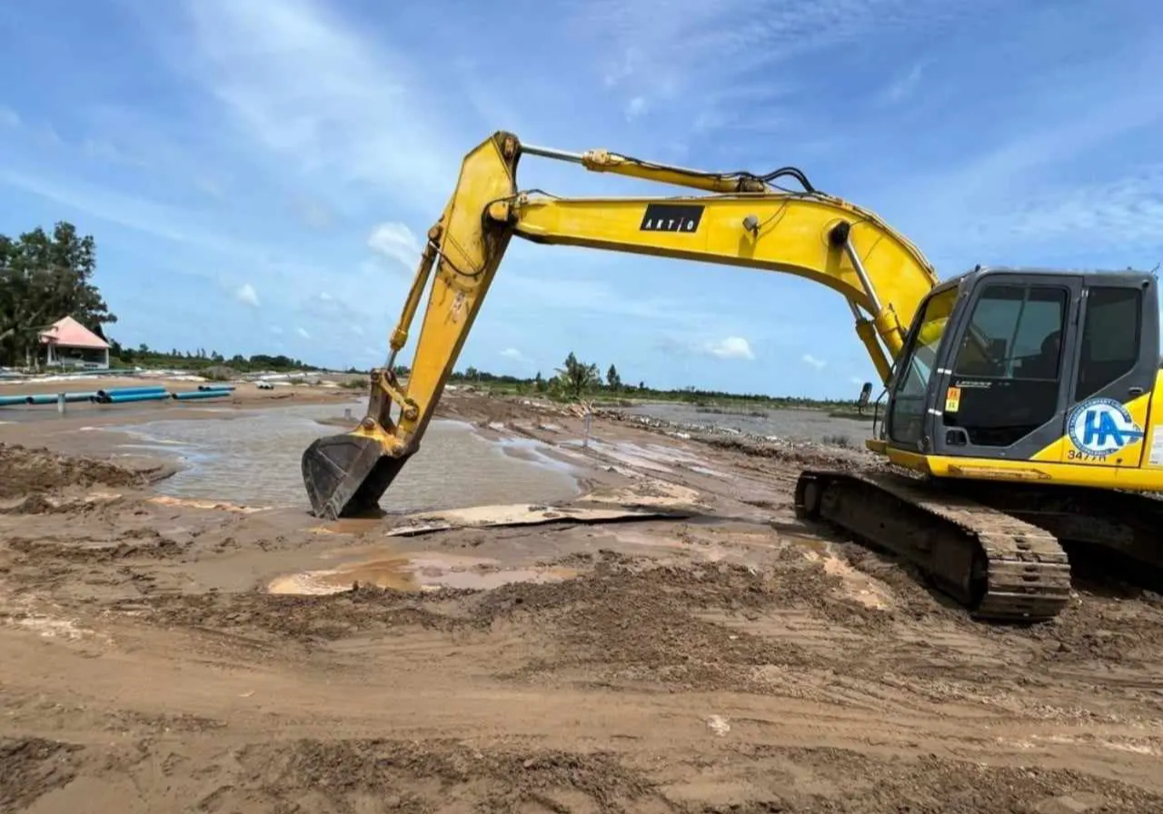 Ki&ecirc;n Giang: Cưỡng chế thu hồi hơn 8.600m&sup2; đất thi c&ocirc;ng cao tốc Bắc - Nam- Ảnh 1.