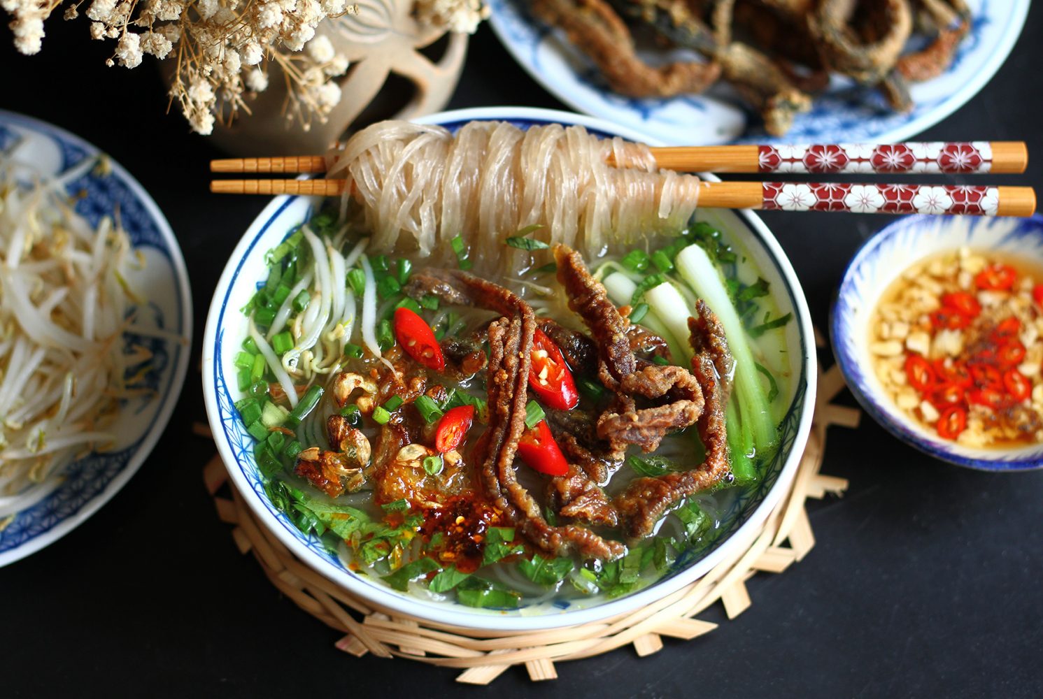 &ldquo;Vua của c&aacute;c loại rau&rdquo; nấu g&igrave; cũng bổ nhưng tuyệt đối kh&ocirc;ng ăn c&ugrave;ng thứ n&agrave;y- Ảnh 10.