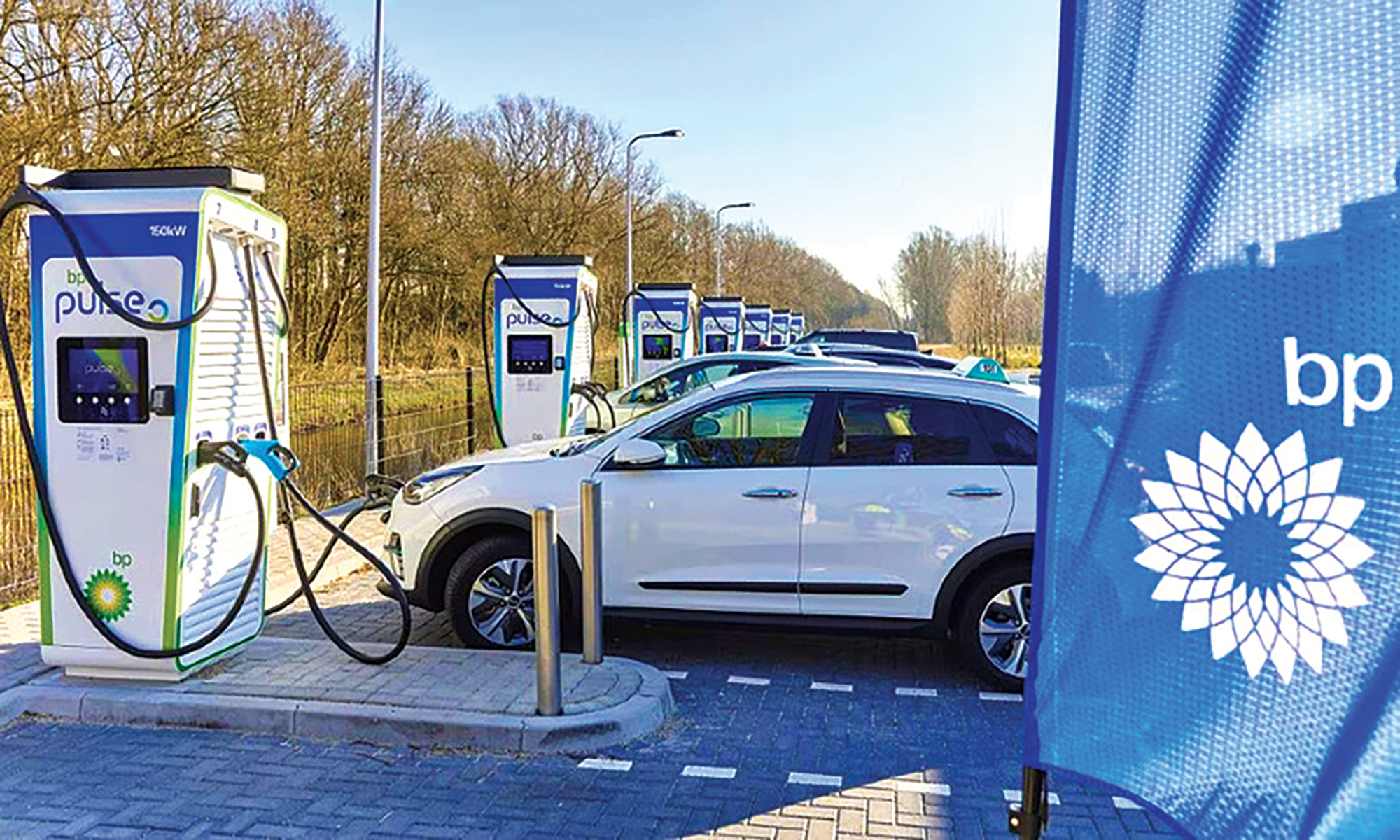 Ph&aacute;t triển trạm sạc xe điện, v&igrave; sao n&ecirc;n học Đức?
- Ảnh 1.