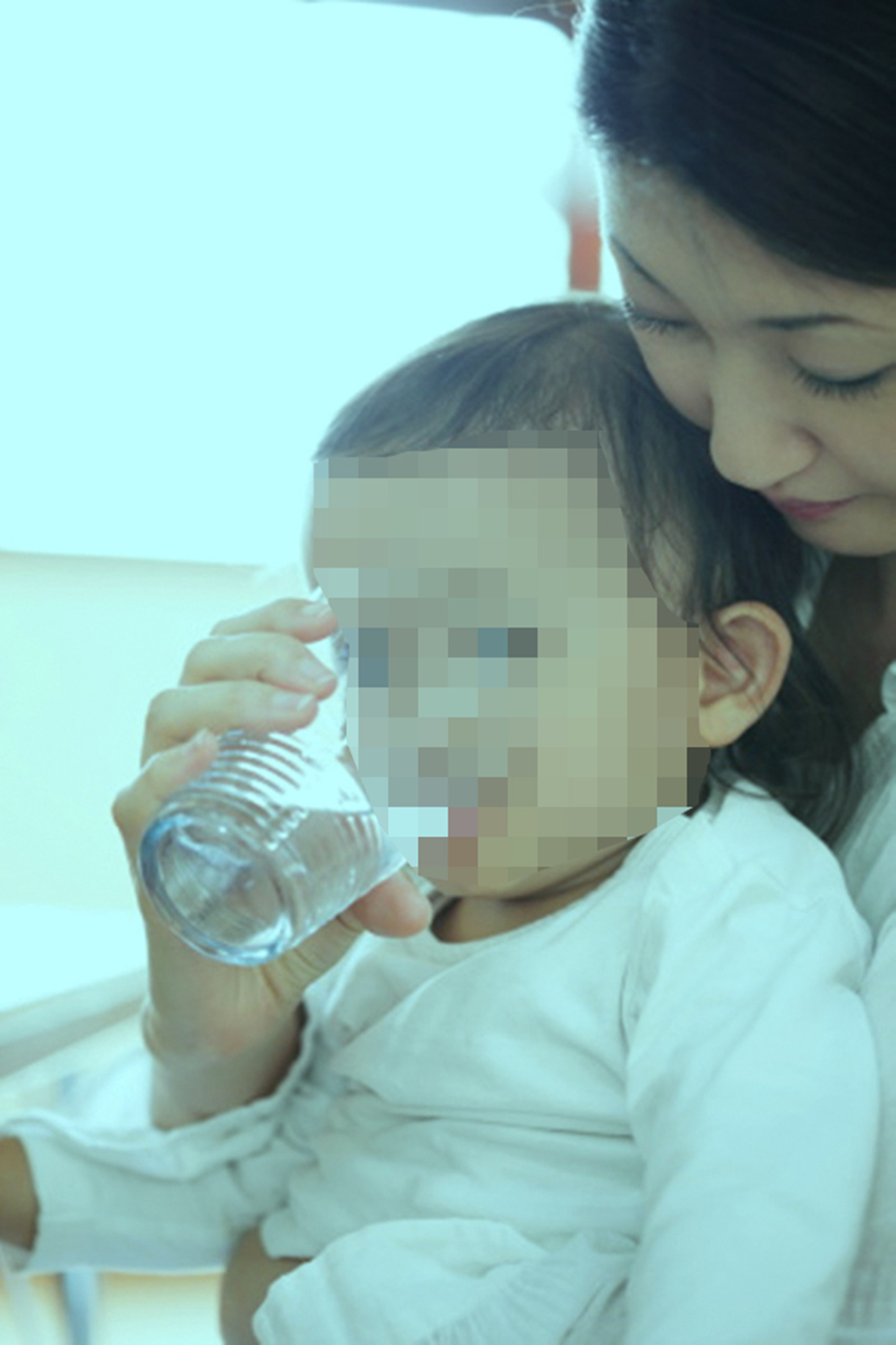 Trẻ bị ti&ecirc;u chảy cấp b&ugrave; nước sao cho đ&uacute;ng?
- Ảnh 1.