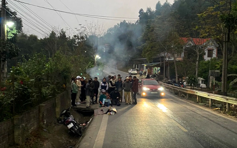 Hiện trường vụ TNGT.