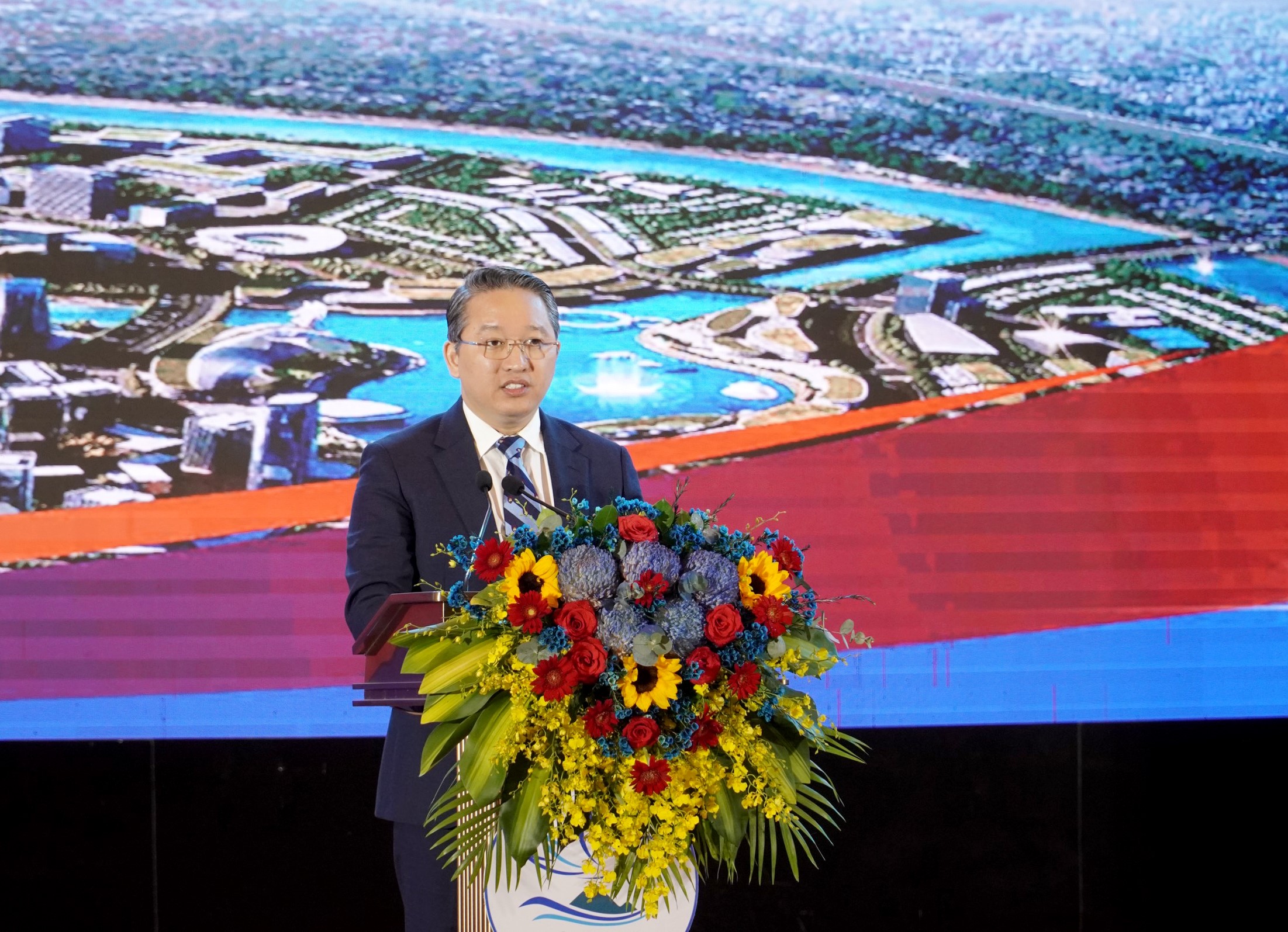 Ph&oacute; thủ tướng: Ưu ti&ecirc;n nguồn lực ph&aacute;t triển hạ tầng, giao th&ocirc;ng Kh&aacute;nh H&ograve;a- Ảnh 5.