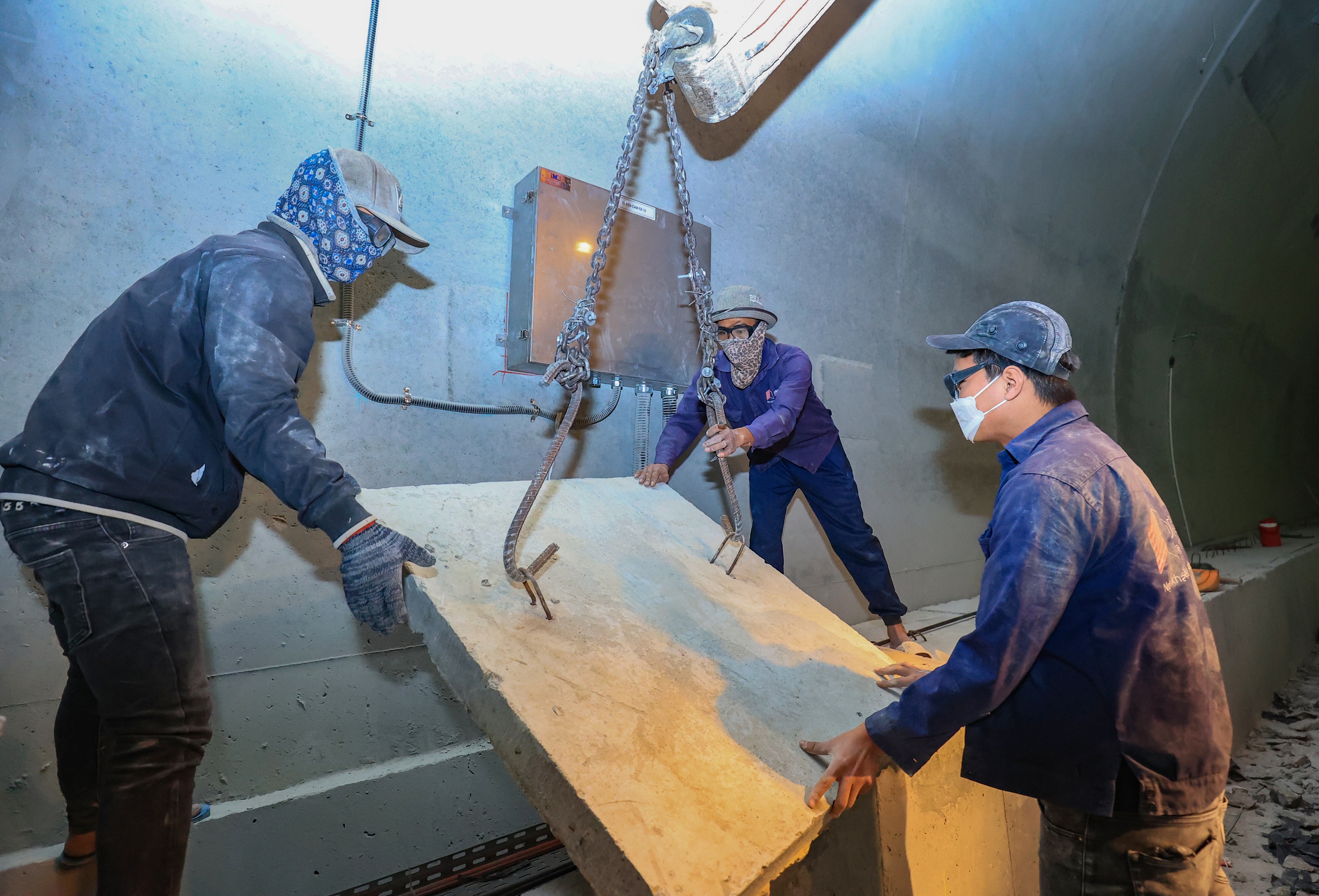 Hai hầm xuy&ecirc;n n&uacute;i d&agrave;i nhất cao tốc Bắc - Nam giai đoạn 1 chạy đua về đ&iacute;ch- Ảnh 5.