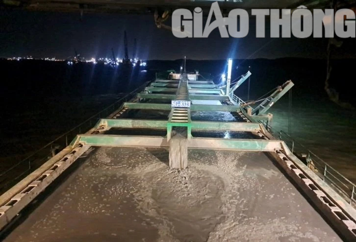 N&acirc;ng cấp tuyến luồng C&aacute;i M&eacute;p - Thị Vải: Vượt tiến độ vẫn hối hả thi c&ocirc;ng- Ảnh 4.