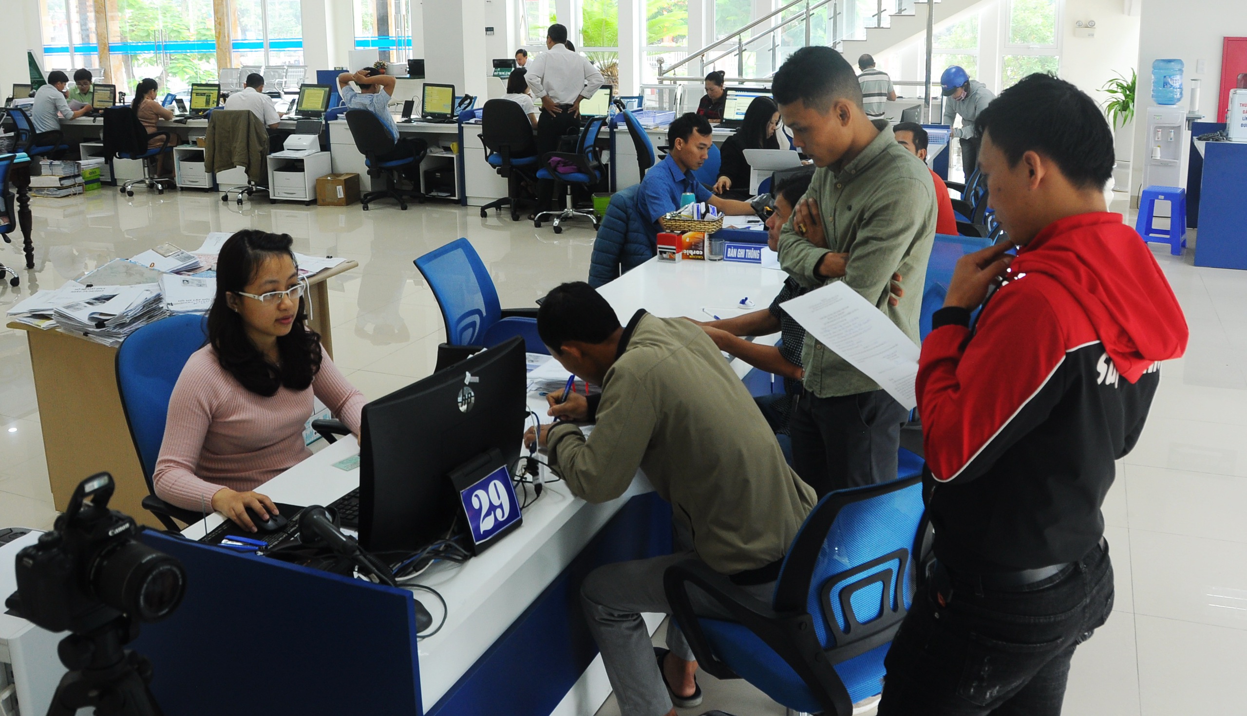 Ph&aacute;t hiện nhiều t&agrave;i xế gian dối khai b&aacute;o để được cấp lại GPLX- Ảnh 1.