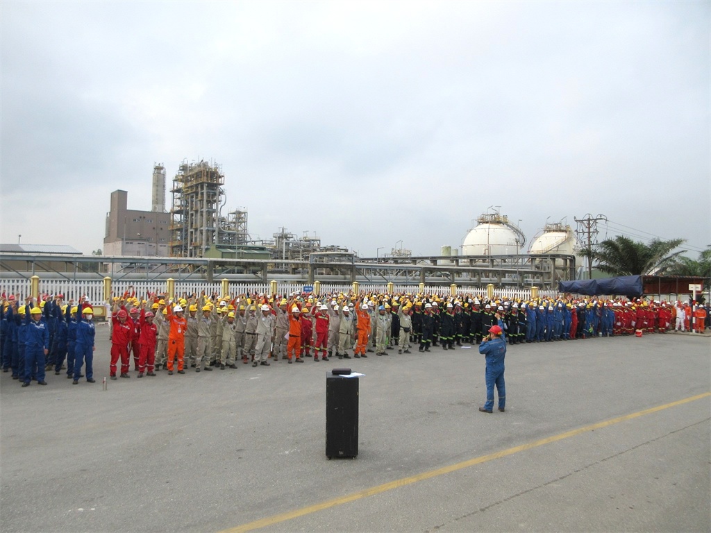 Hơn 4.000 người bảo dưỡng nhà máy lọc dầu tỷ đô- Ảnh 5. Hơn 4.000 người bảo dưỡng nhà máy lọc dầu tỷ đô- Ảnh 5.