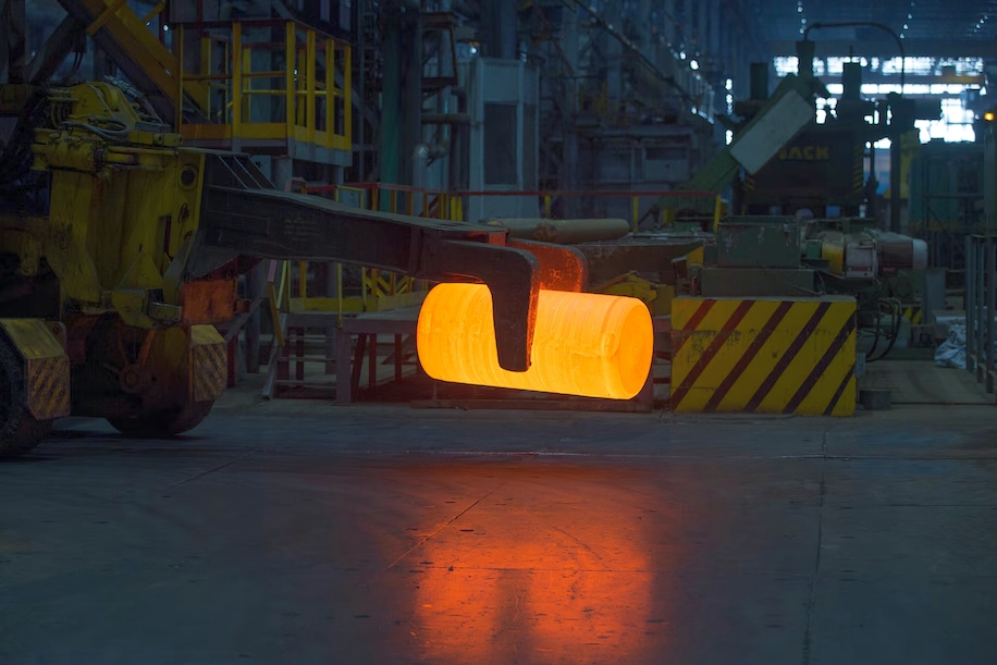 Washington Post: Phương T&acirc;y n&oacute;i trừng phạt nhưng vẫn li&ecirc;n tục nhập titan từ Nga- Ảnh 1.