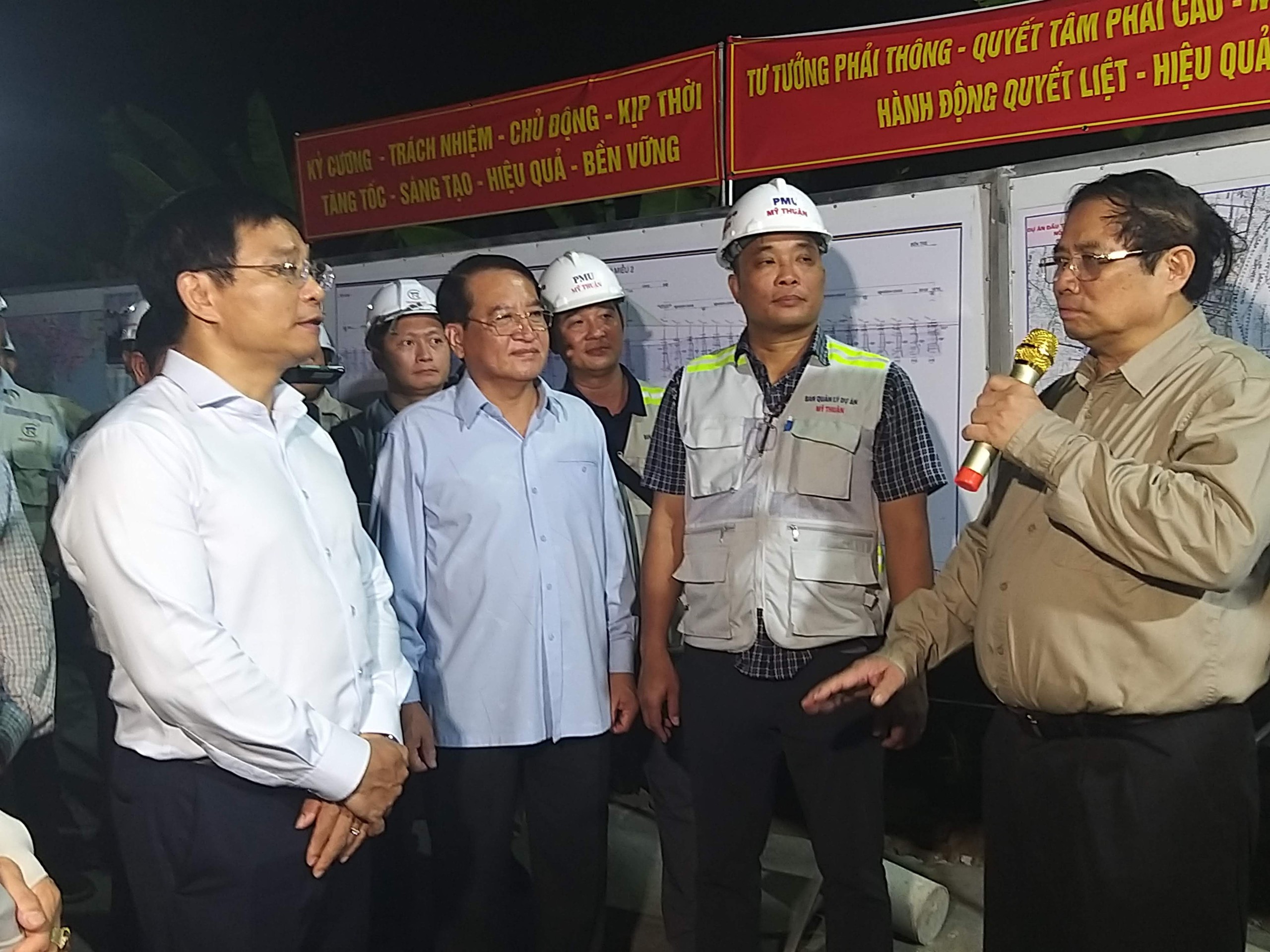 Dự &aacute;n cầu Rạch Miễu 2: thi c&ocirc;ng 