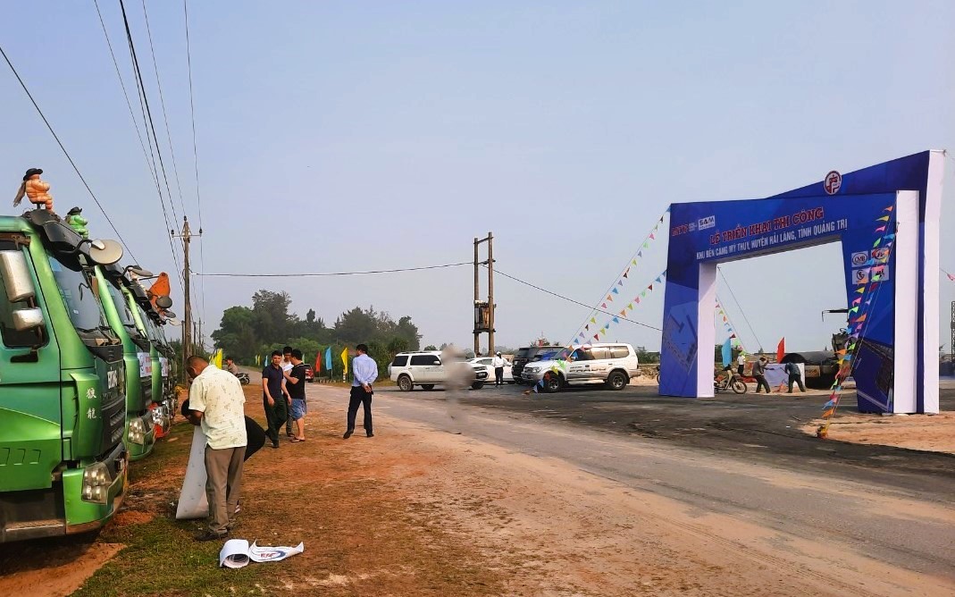 Khu bến cảng hơn 14.000 tỷ ở Quảng Trị t&aacute;i triển khai sau hơn 4 năm 'đắp chiếu'