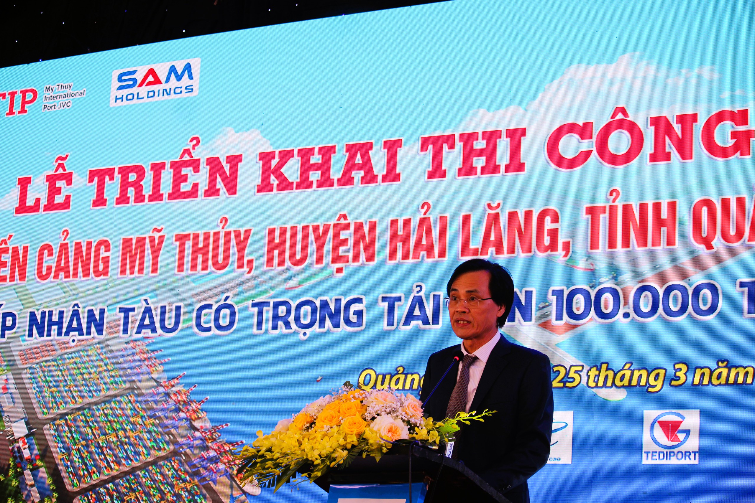 T&aacute;i khởi động dự &aacute;n khu bến cảng Mỹ Thủy hơn 14.000 tỷ- Ảnh 1.