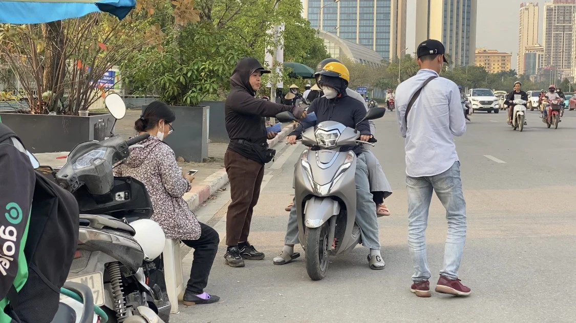 Bất ngờ với số v&eacute; xem trận tuyển Việt Nam gặp Indonesia đ&atilde; được b&aacute;n- Ảnh 1.