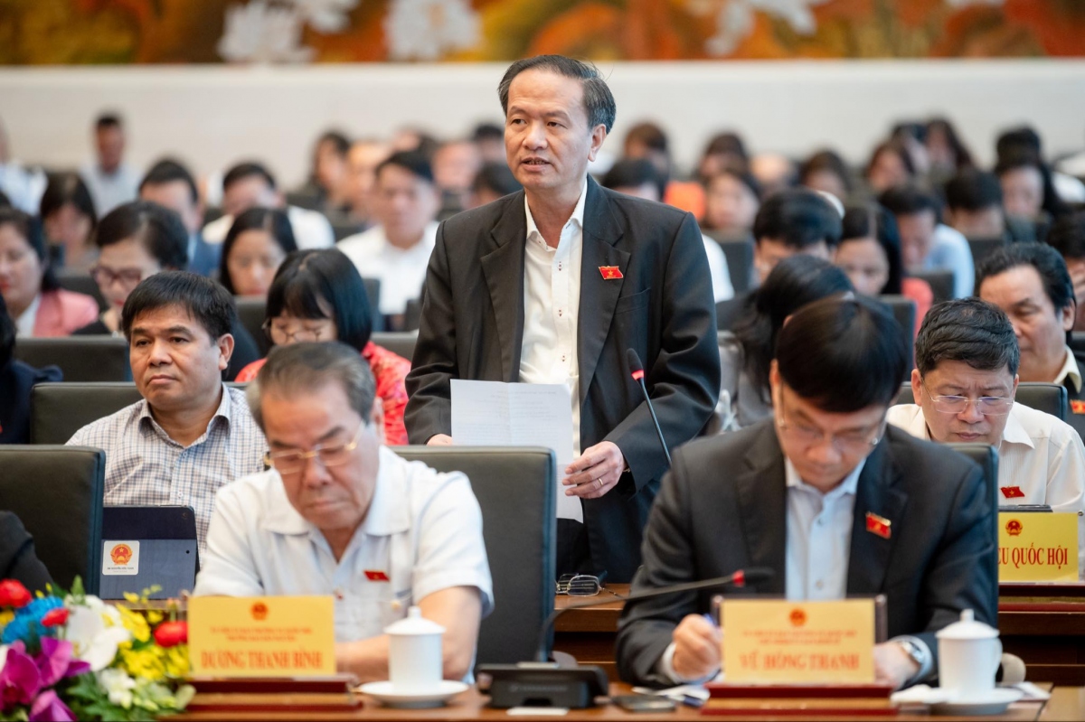 Sửa Luật Thủ đ&ocirc;: Cần giải quyết vấn đề &ugrave;n tắc giao th&ocirc;ng v&agrave; &ocirc; nhiễm m&ocirc;i trường- Ảnh 2.