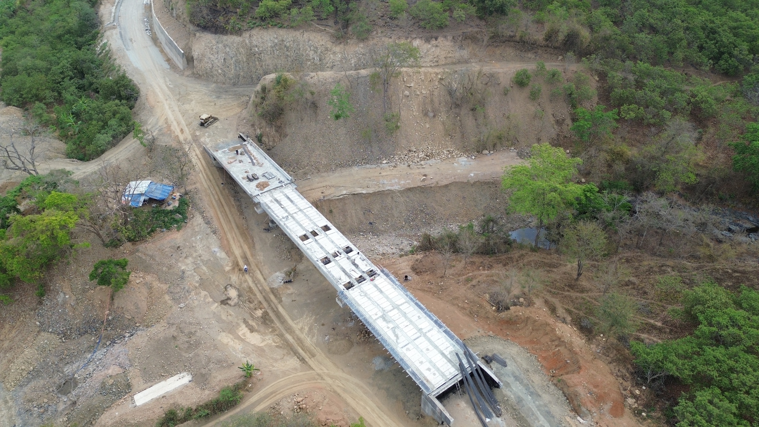 Dự án đường nghìn tỷ kết nối Ninh Thuận - Lâm Đồng đang thi công ra sao?- Ảnh 2. Dự án đường nghìn tỷ kết nối Ninh Thuận - Lâm Đồng đang thi công ra sao?- Ảnh 2.