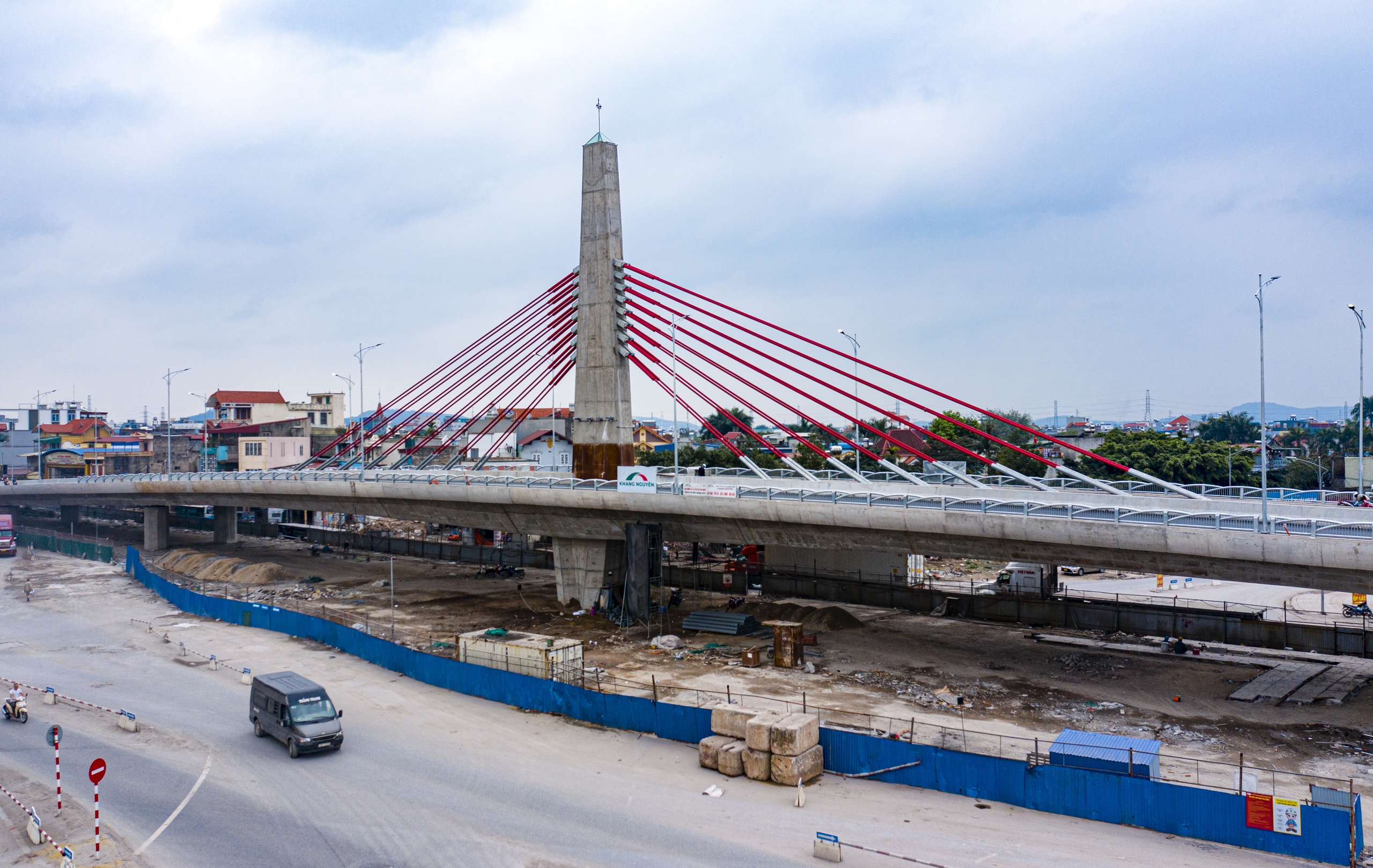 Hải Ph&ograve;ng: C&ocirc;ng trường n&uacute;t giao th&ocirc;ng kh&aacute;c mức tr&ecirc;n QL5 khẩn trương trước ng&agrave;y về đ&iacute;ch- Ảnh 3.