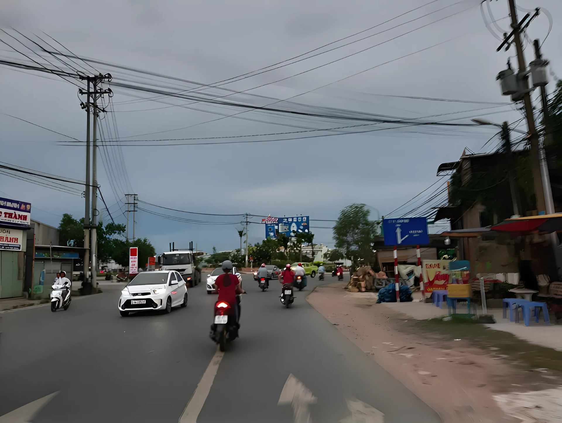 Cần Thơ nghi&ecirc;n cứu l&agrave;m v&ograve;ng xoay, bố tr&iacute; đ&egrave;n t&iacute;n hiệu ở n&uacute;t giao Lộ Tẻ- Ảnh 1.