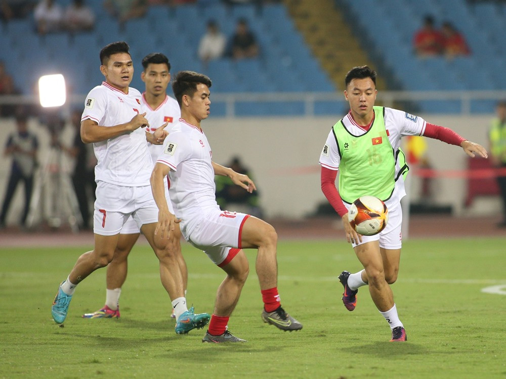 Việt Nam vs Indonesia: Trận thua bạc nhược- Ảnh 10. Việt Nam vs Indonesia: Trận thua bạc nhược- Ảnh 10.