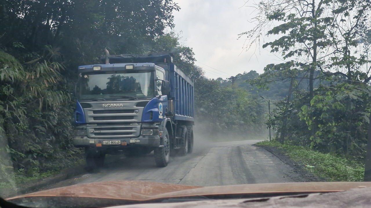 Kỳ lạ doanh nghiệp lập barie, kiểm so&aacute;t người d&acirc;n qua đường nối Bắc Giang - Quảng Ninh- Ảnh 6.