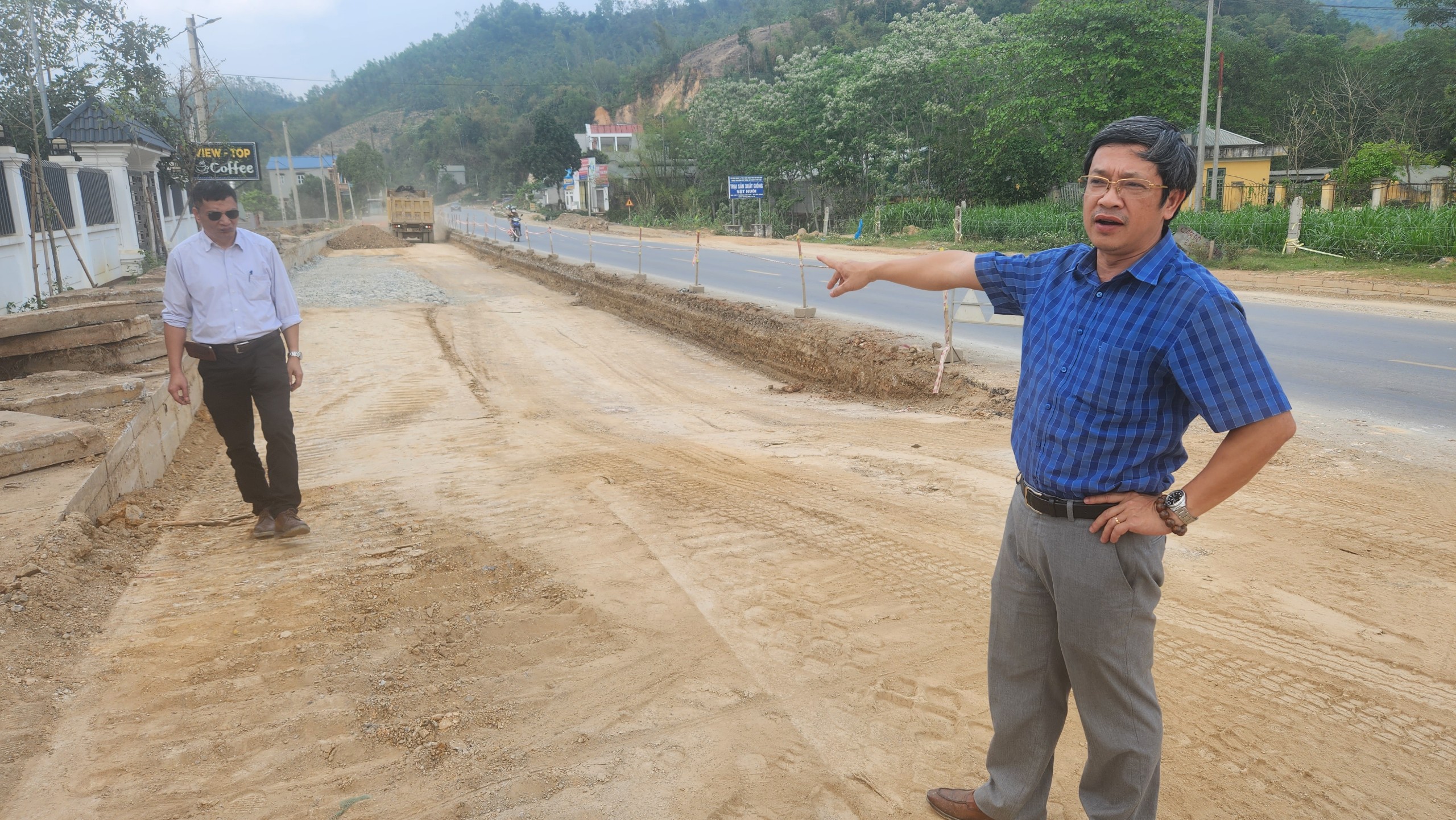 Nỗ lực ho&agrave;n th&agrave;nh quốc lộ 6 mở rộng qua TP H&ograve;a B&igrave;nh v&agrave;o ng&agrave;y Quốc kh&aacute;nh- Ảnh 6.