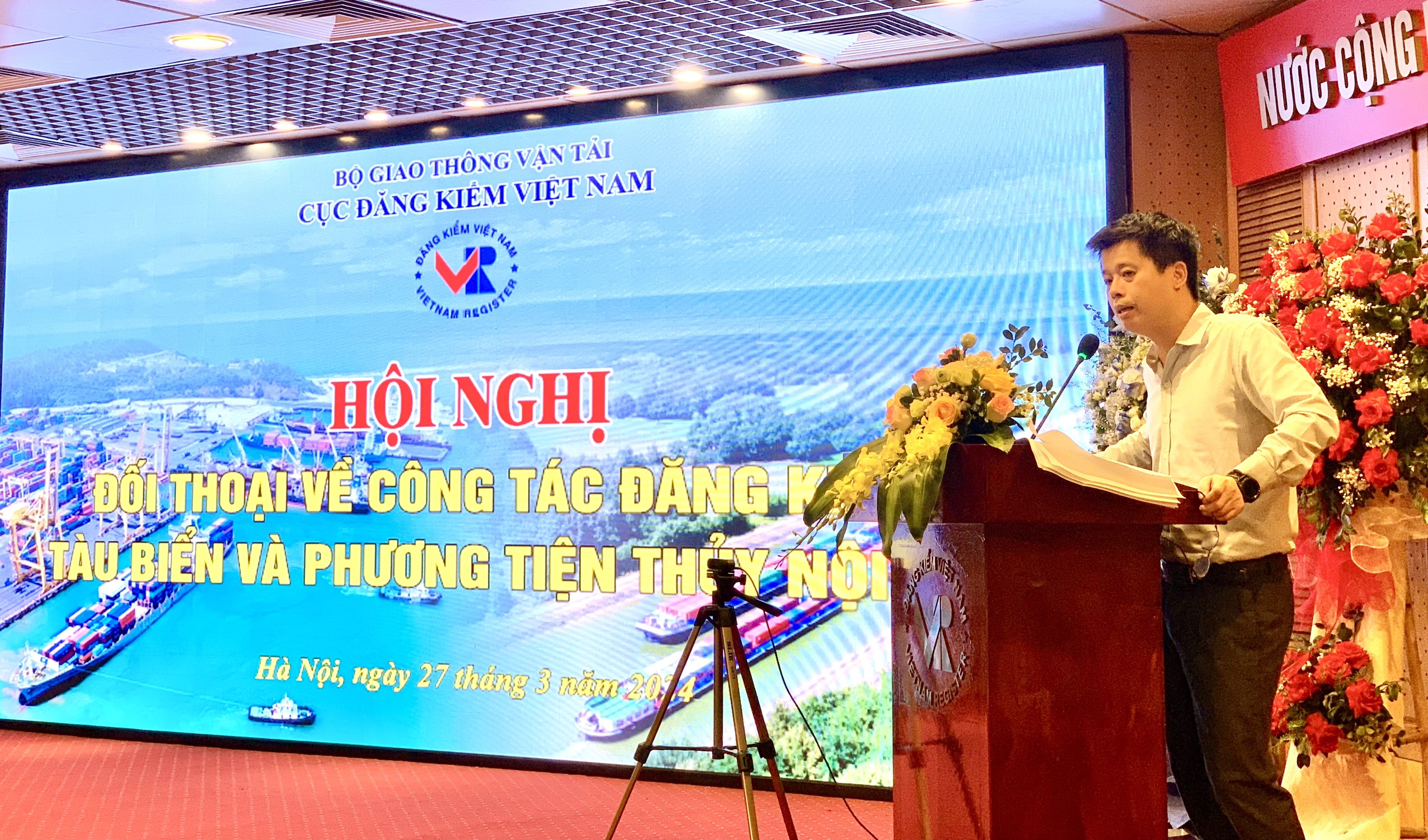 Đối thoại, gỡ vướng đăng kiểm t&agrave;u biển, t&agrave;u thuỷ- Ảnh 3.