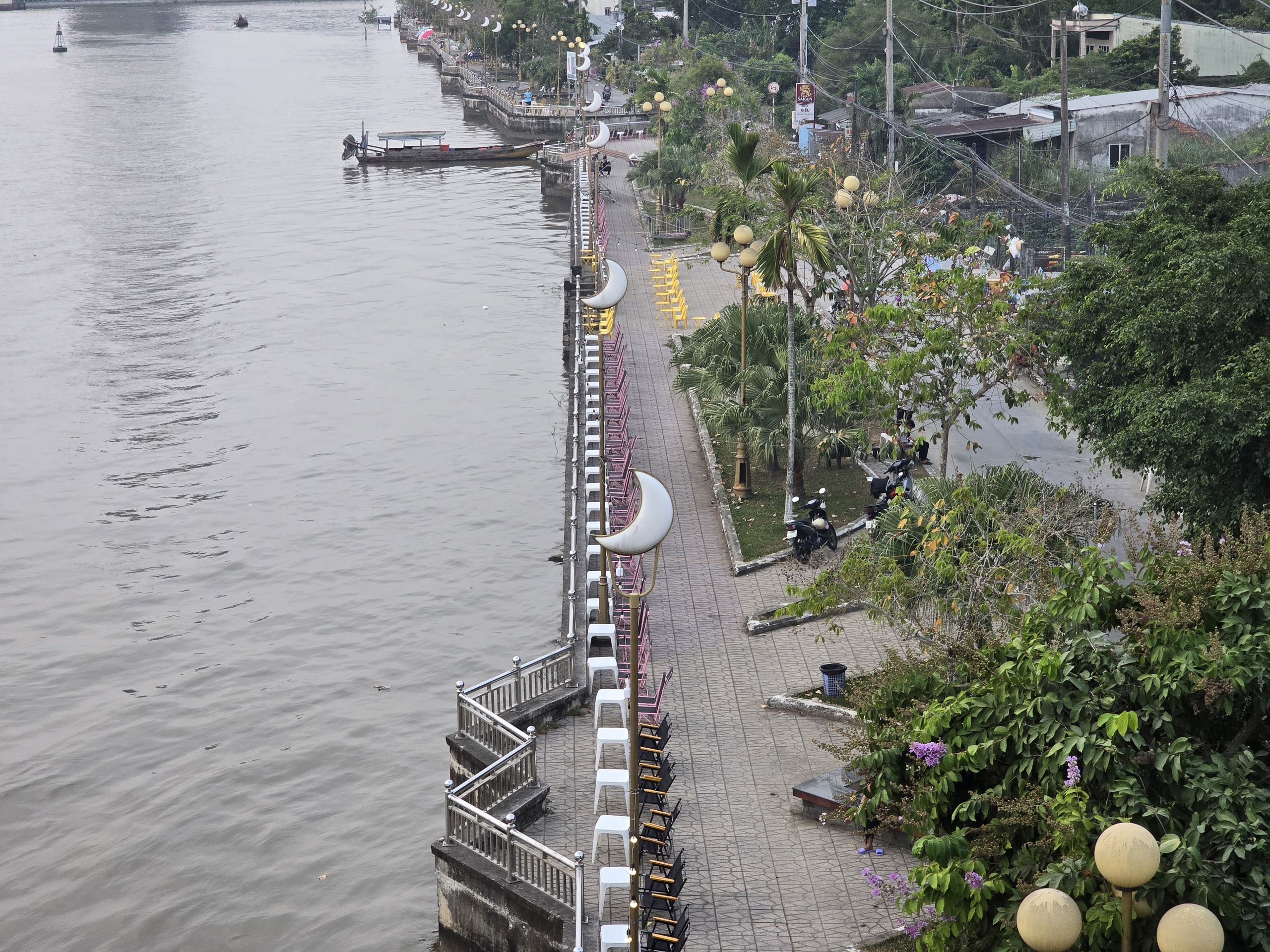 Bờ k&egrave; v&agrave; con đường thay đổi bộ mặt đ&ocirc; thị Cần Thơ- Ảnh 9.