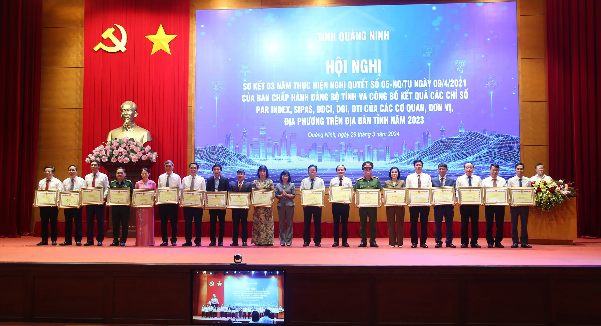 Quảng Ninh tiếp tục l&agrave; một cực tăng trưởng của khu vực ph&iacute;a Bắc- Ảnh 3.