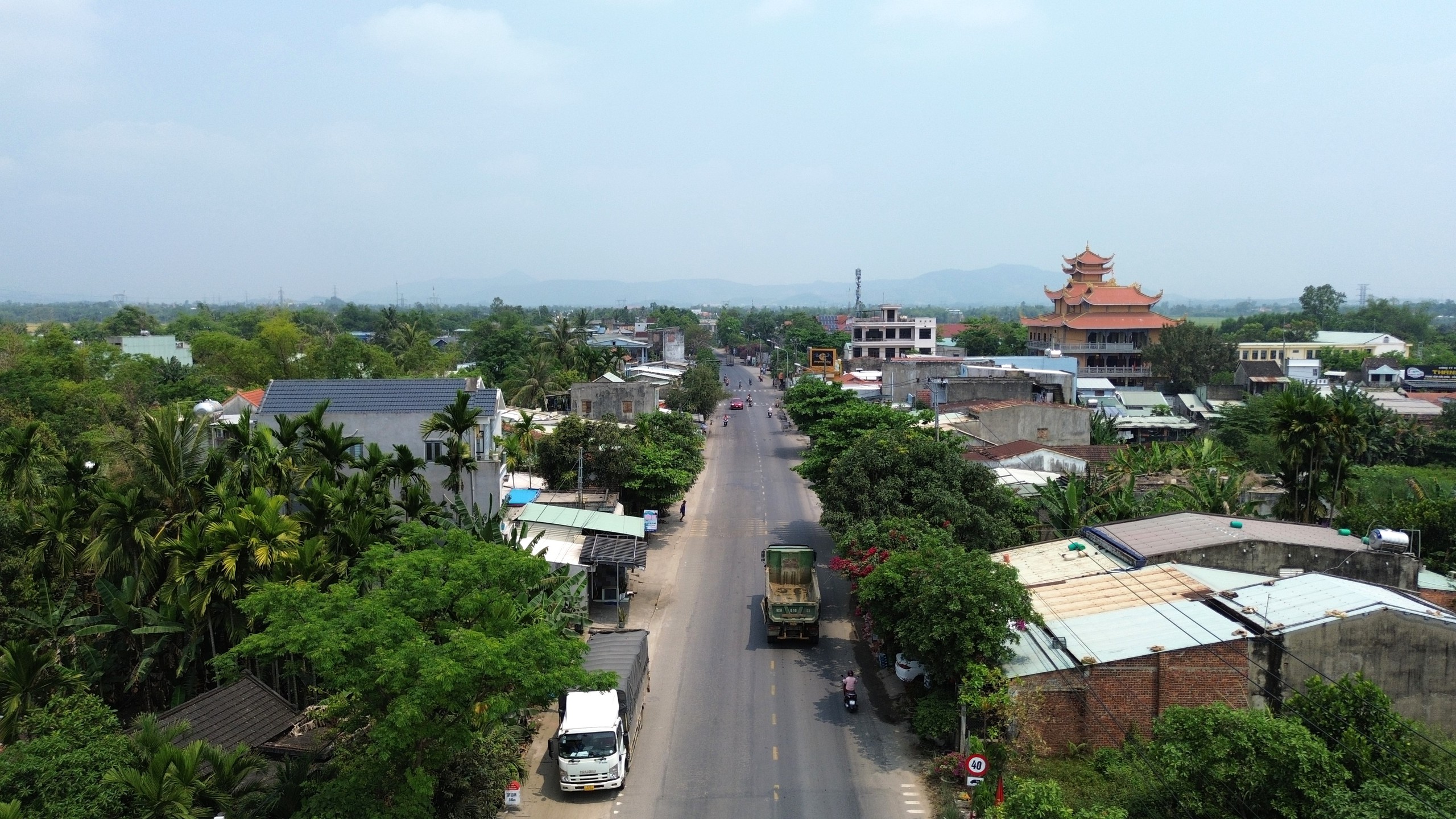 Đ&agrave; Nẵng: Kh&oacute; vận động b&agrave;n giao mặt bằng mở rộng QL14B- Ảnh 5.