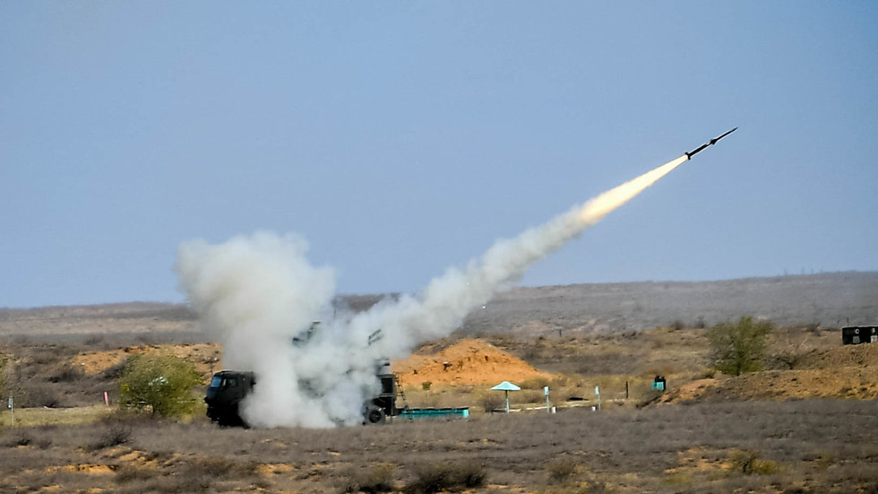 Hệ thống t&ecirc;n lửa ph&ograve;ng kh&ocirc;ng của Nga tr&ecirc;n b&aacute;n đảo Crimea (Ảnh: Sputnik)