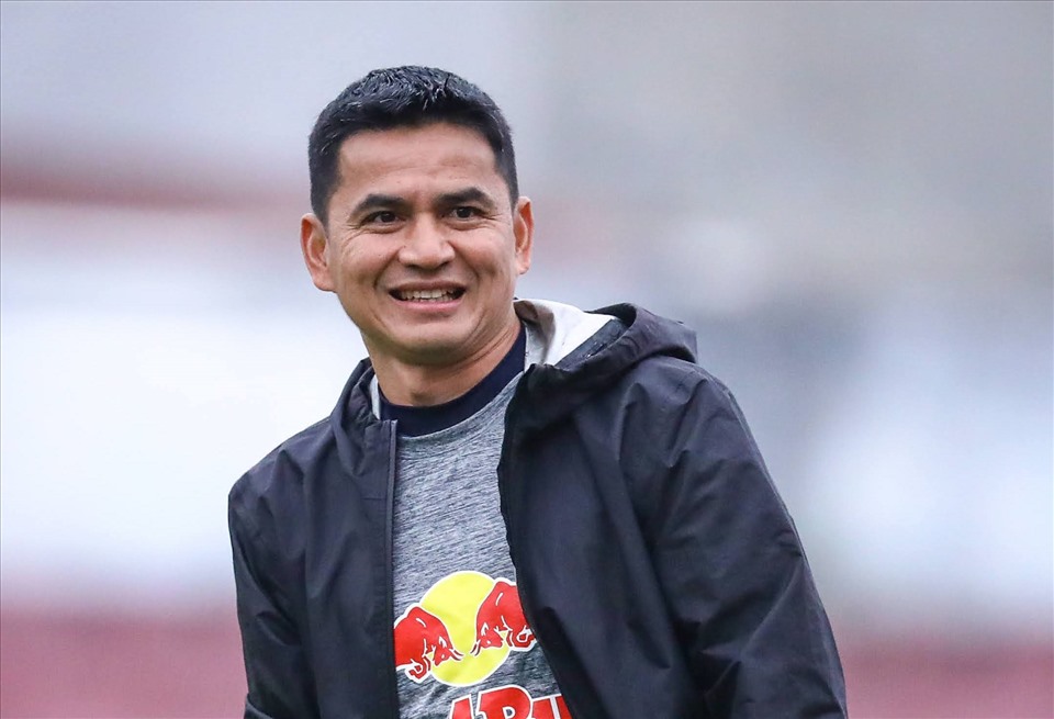 Báo Thái Lan tiến cử “cơn ác mộng” một thời của tuyển Việt Nam cho VFF- Ảnh 2. Báo Thái Lan tiến cử “cơn ác mộng” một thời của tuyển Việt Nam cho VFF- Ảnh 2.