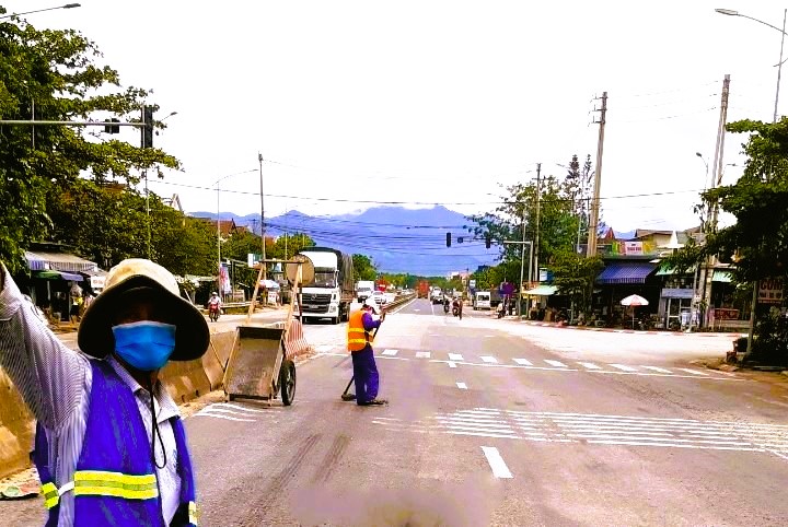 Xe kh&aacute;ch tr&ecirc;n 30 chỗ, xe tải nặng kh&ocirc;ng v&agrave;o cao tốc Cam Lộ - La Sơn, đi theo QL1 thế n&agrave;o?- Ảnh 6.