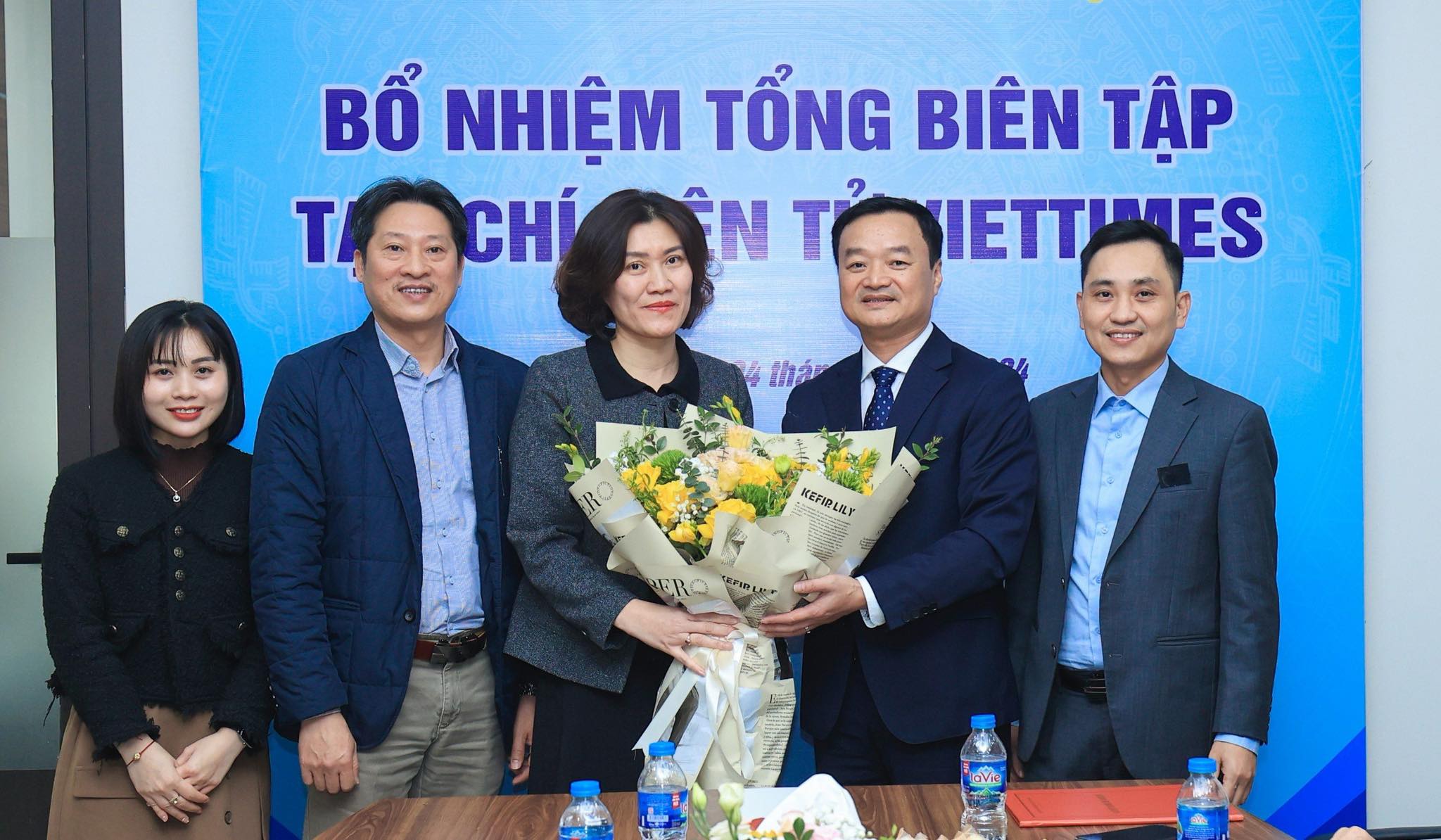 &Ocirc;ng Nguyễn B&aacute; Ki&ecirc;n l&agrave;m Tổng bi&ecirc;n tập Tạp ch&iacute; điện tử Viettimes- Ảnh 3.