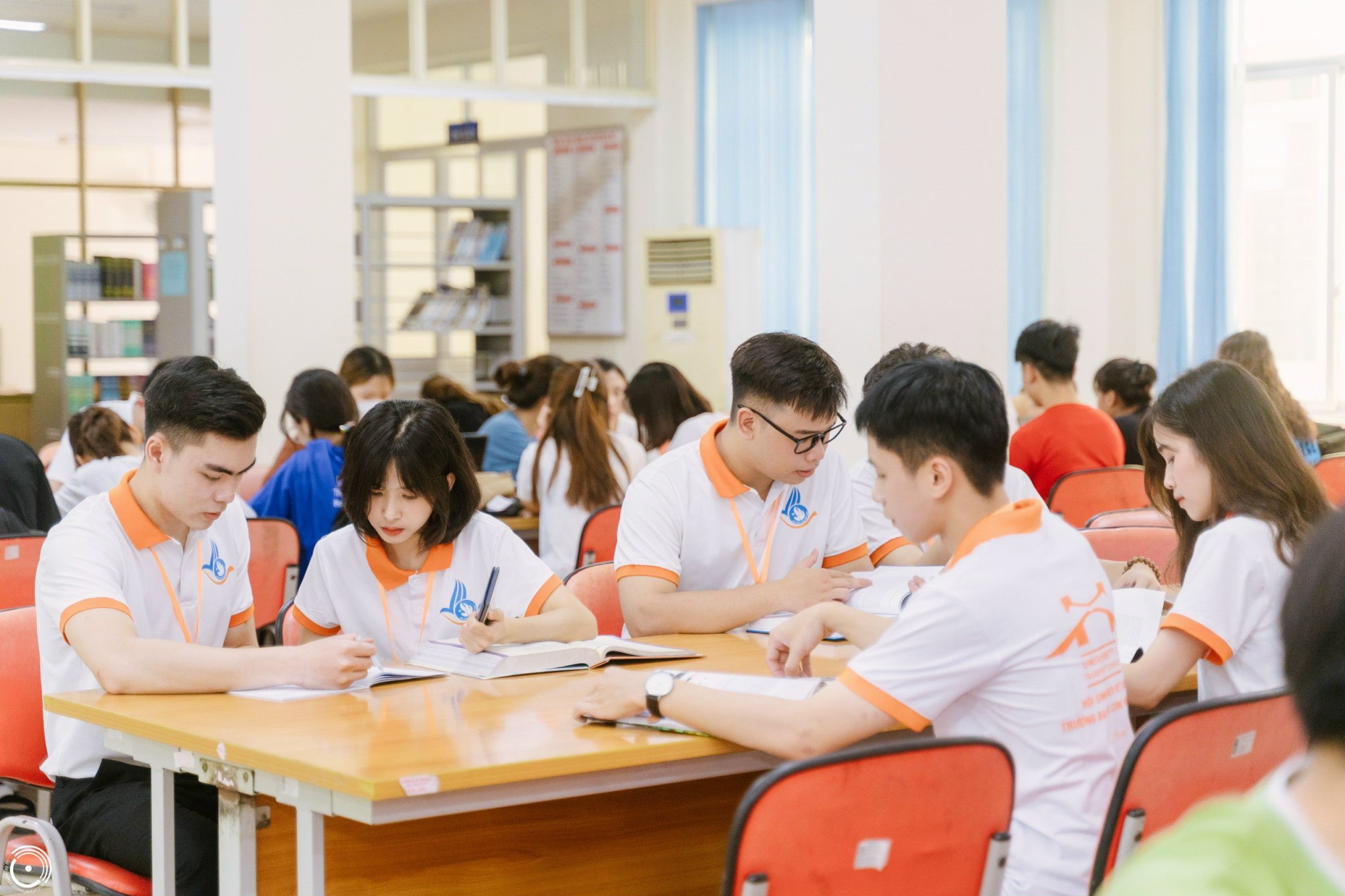 Trường đại học C&ocirc;ng nghệ GTVT tuyển 5.000 chỉ ti&ecirc;u, mở th&ecirc;m 2 ng&agrave;nh- Ảnh 1.