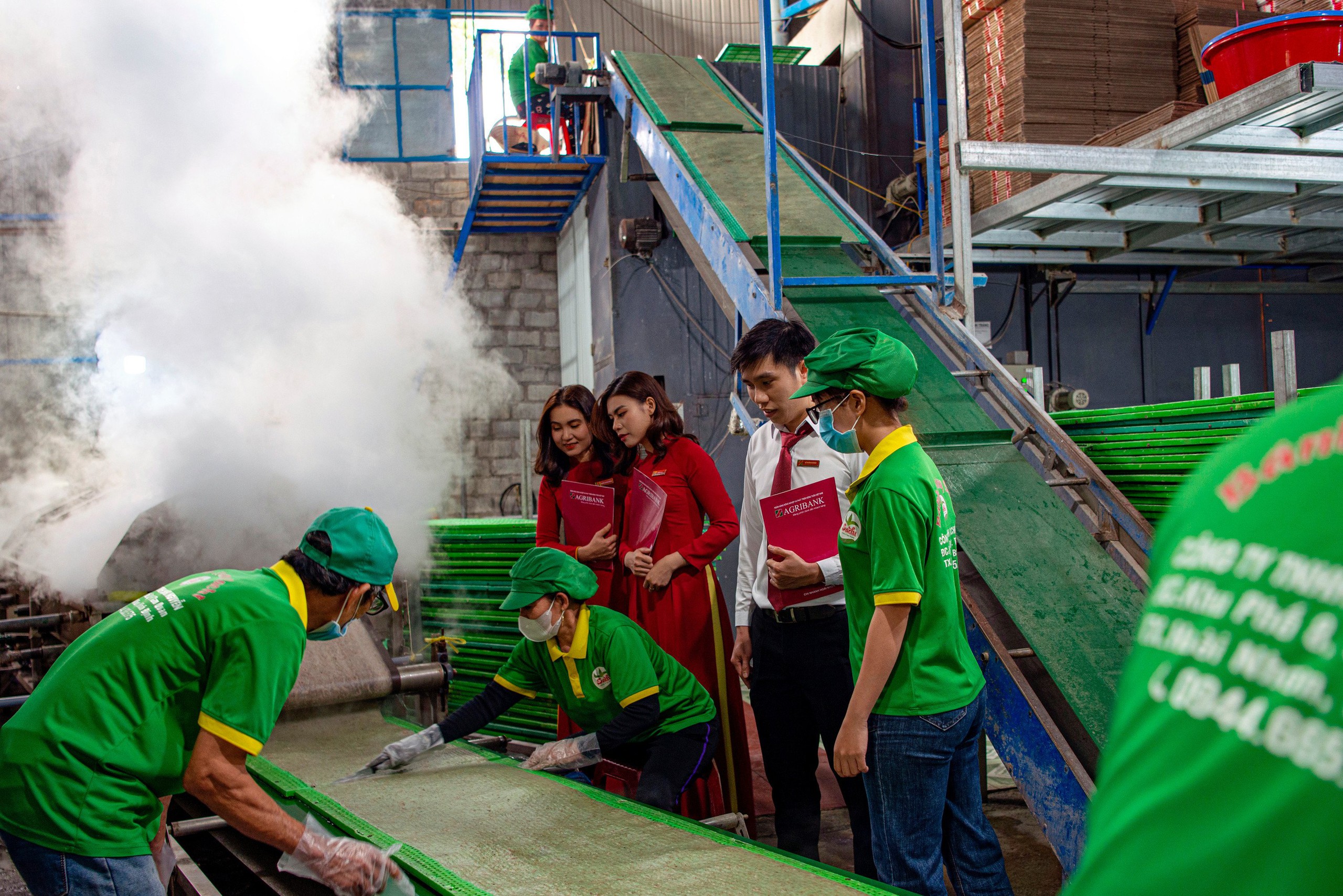 Agribank đồng hành cùng doanh nghiệp giải bài toán nguồn vốn- Ảnh 2. Agribank đồng hành cùng doanh nghiệp giải bài toán nguồn vốn- Ảnh 2.